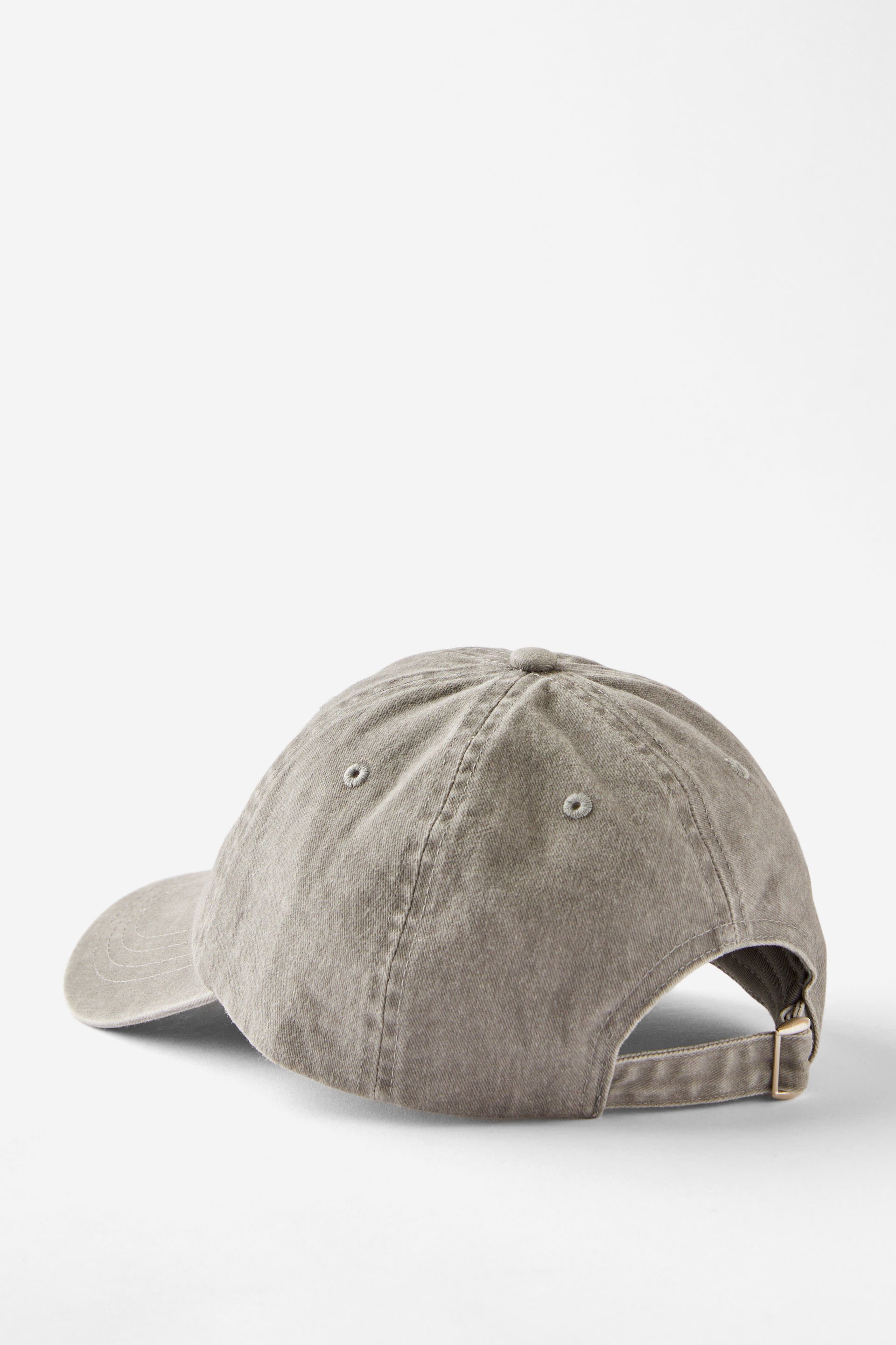 Active Graphic Cap washed grey bac