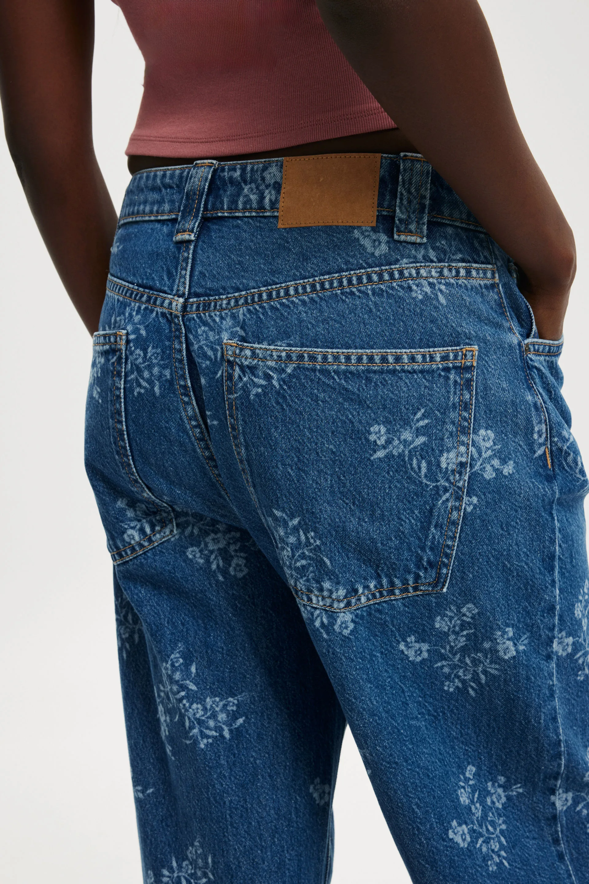 1054-low-super-baggy-jean-nordic-blue-floral-laser-1.jpg