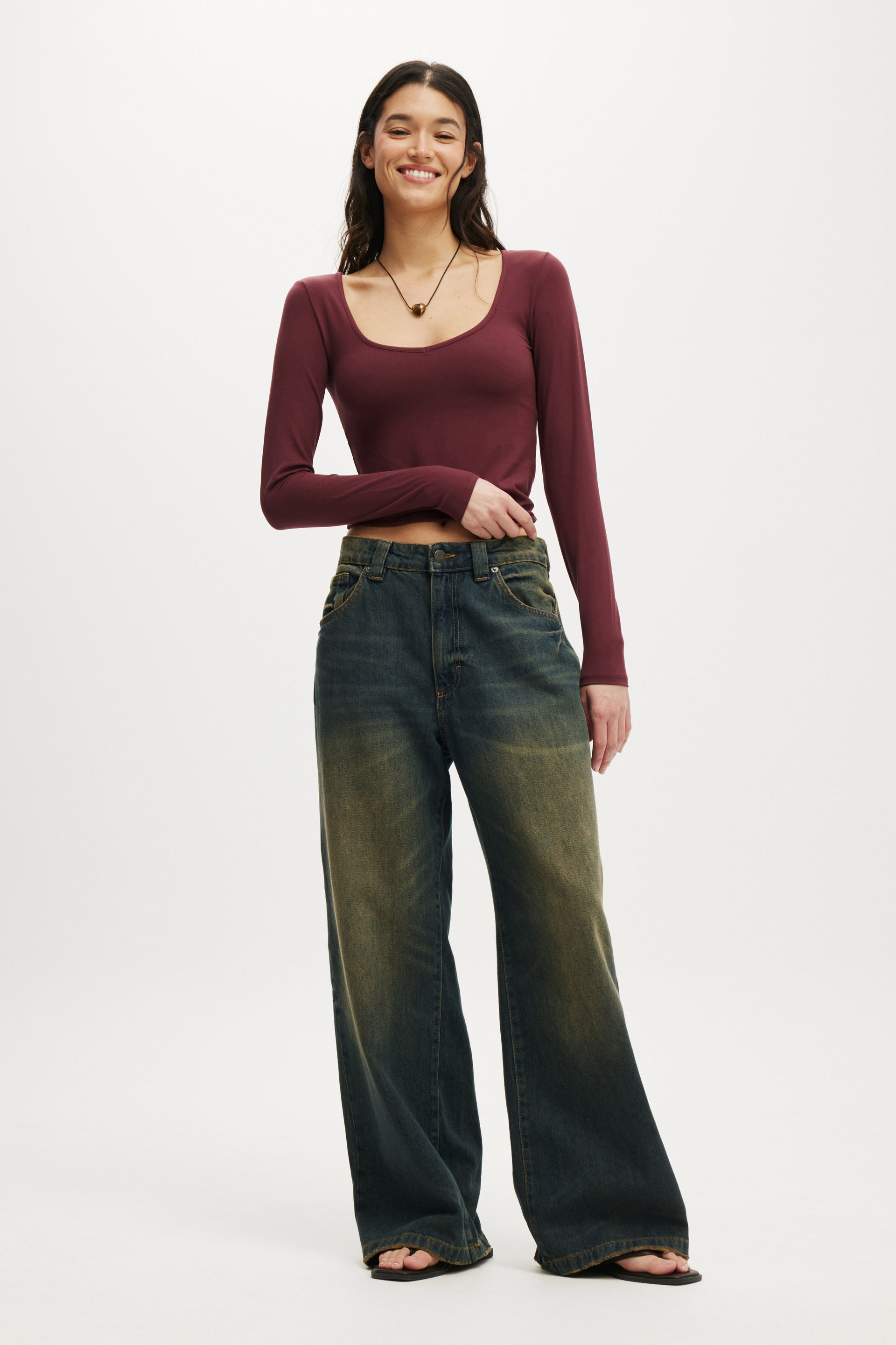 1090-low-super-baggy-jean-eden-blue-1.jpg