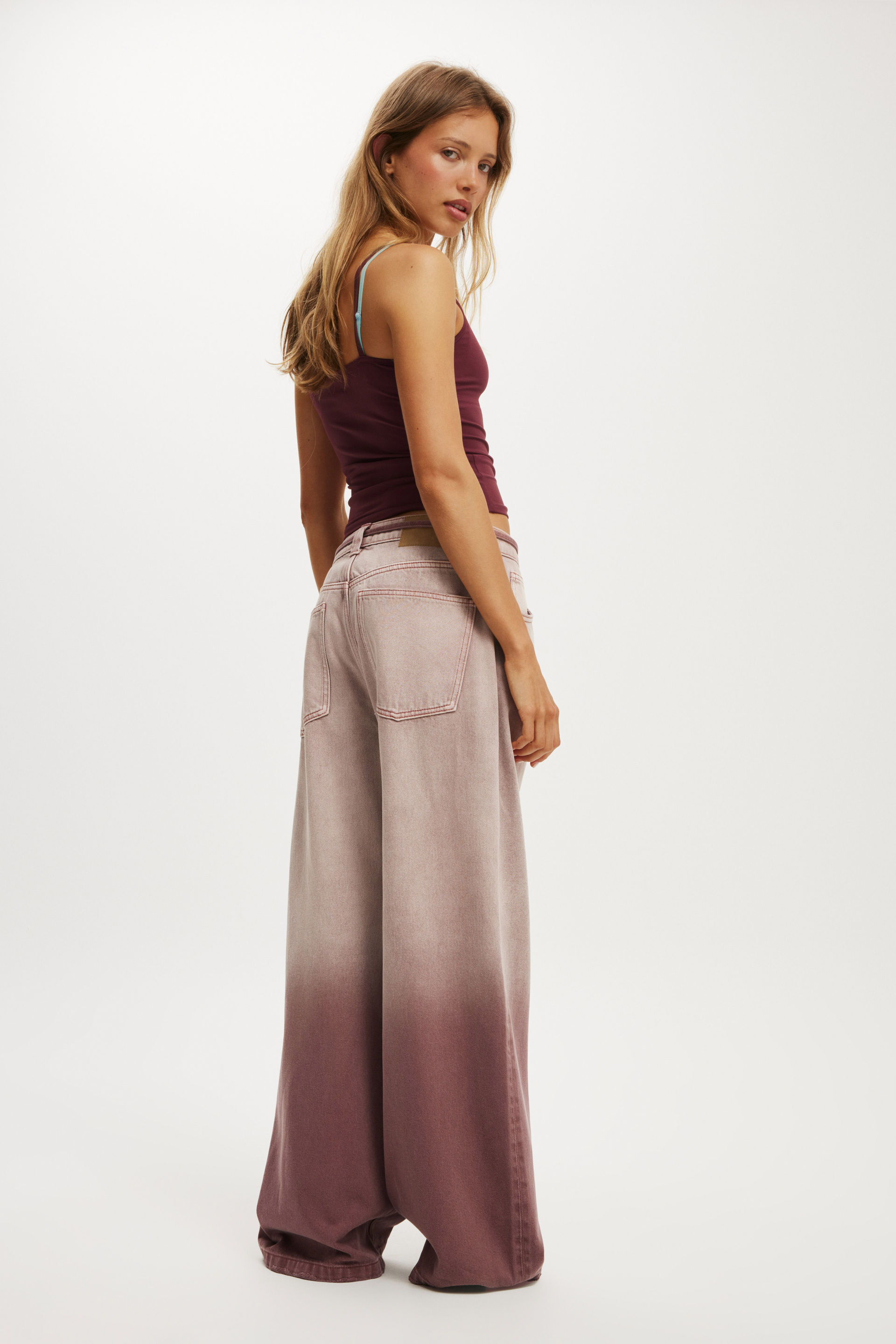1114-low-super-baggy-jean-berry-ombre-1.jpg