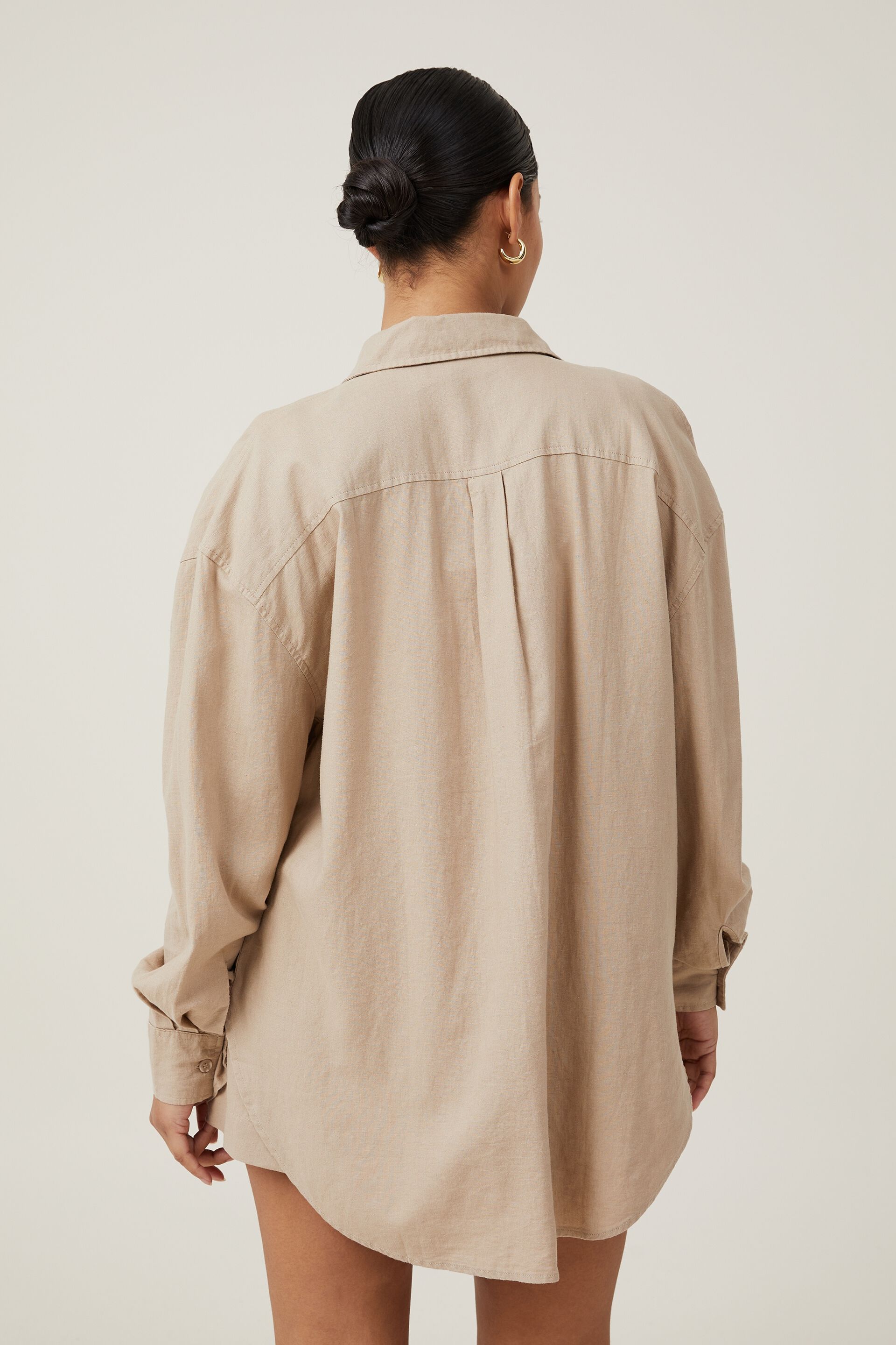 1146-haven-long-sleeve-shirt-mid-taupe-1.jpg