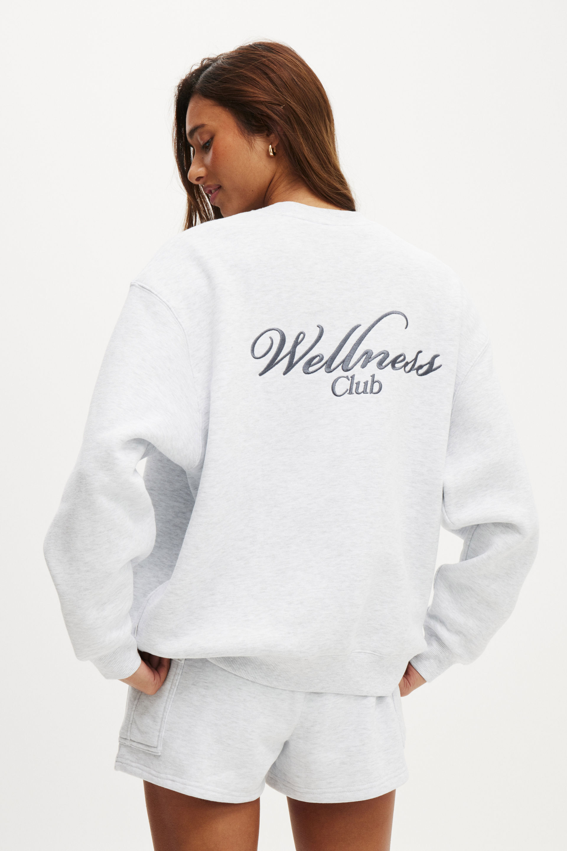 11645-plush-graphic-crew-sweatshirt-cloudy-grey-marle-wellness-1.jpg