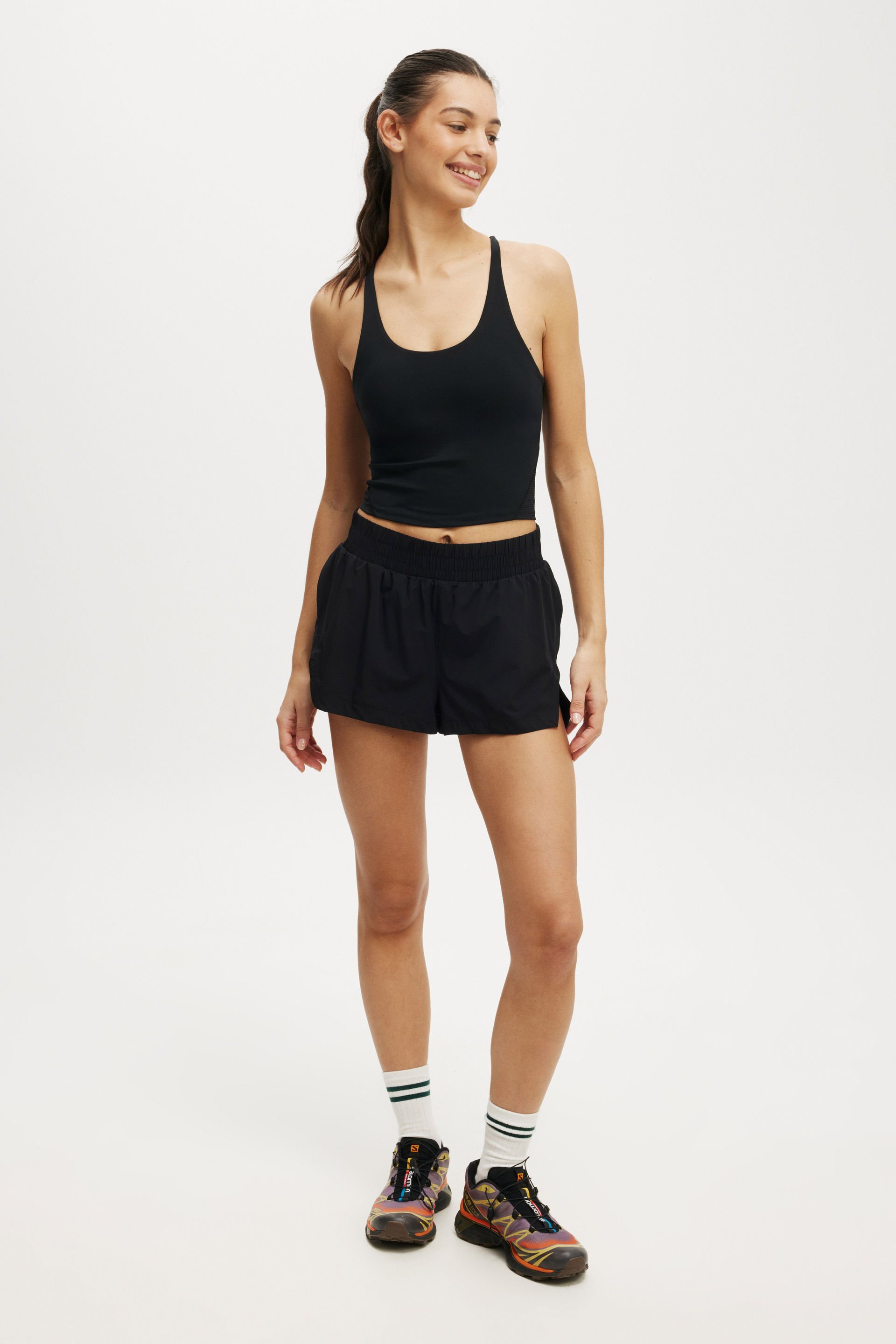 On The Fly Curve Short black