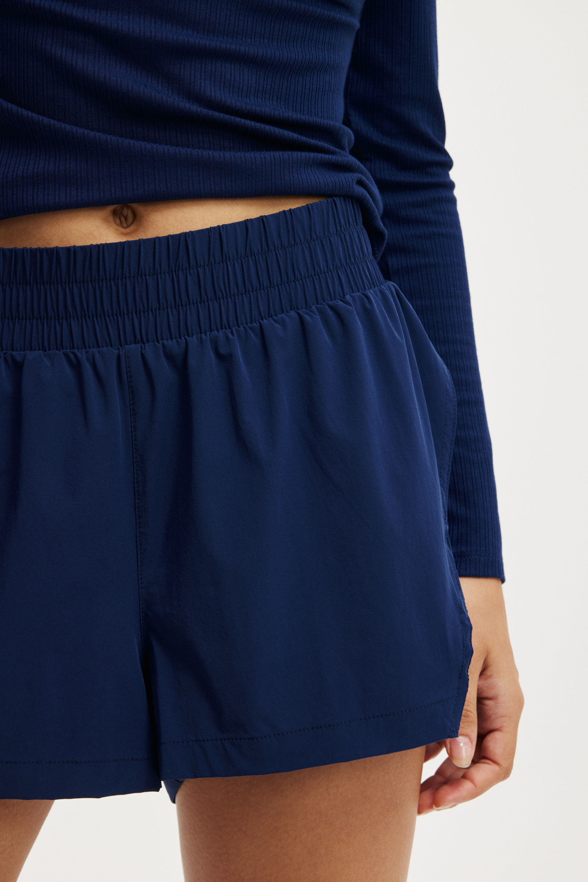 11731-on-the-fly-curve-short-heritage-blue-1.jpg