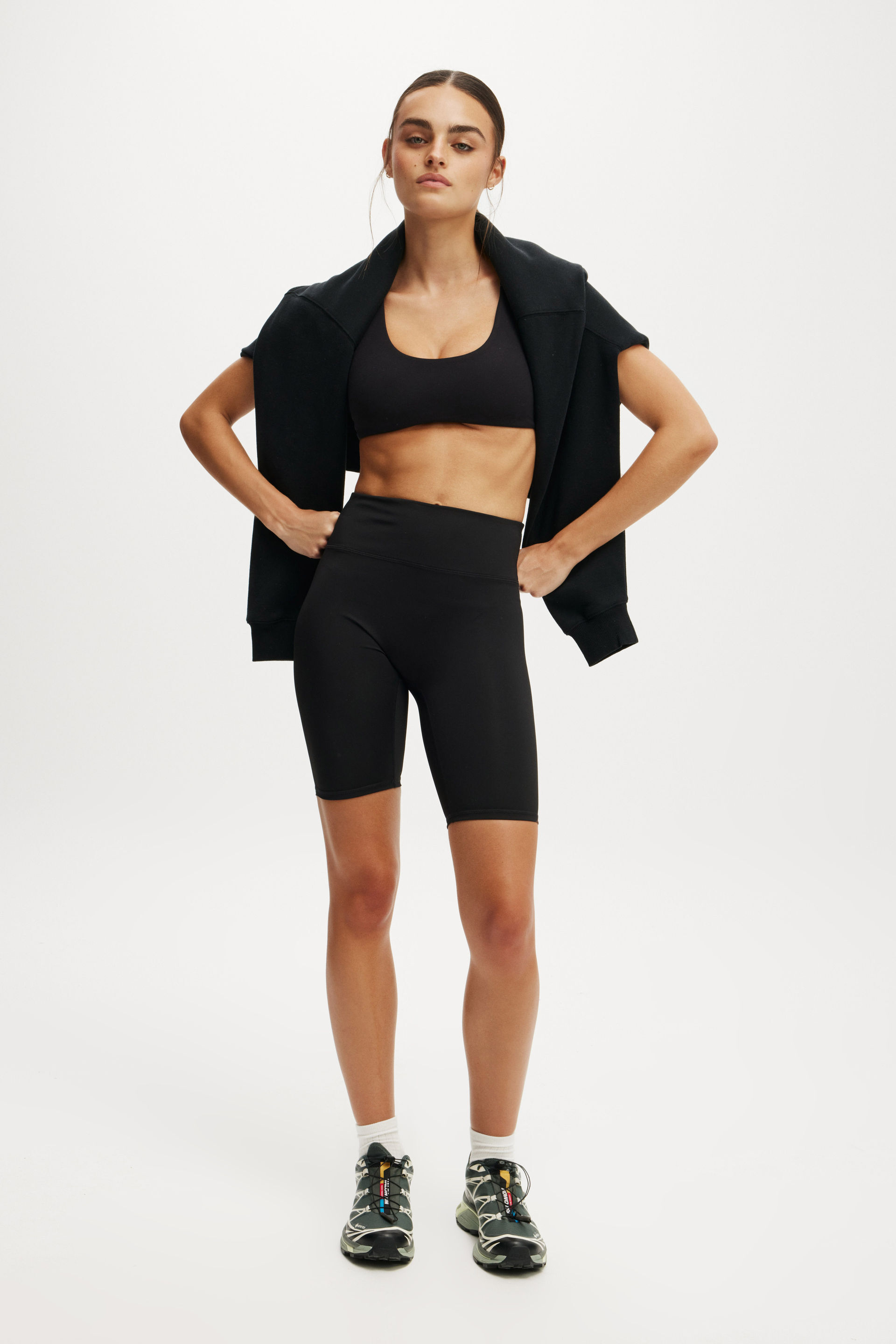 11783-bondi-everyday-mid-length-bike-short-black-1.jpg