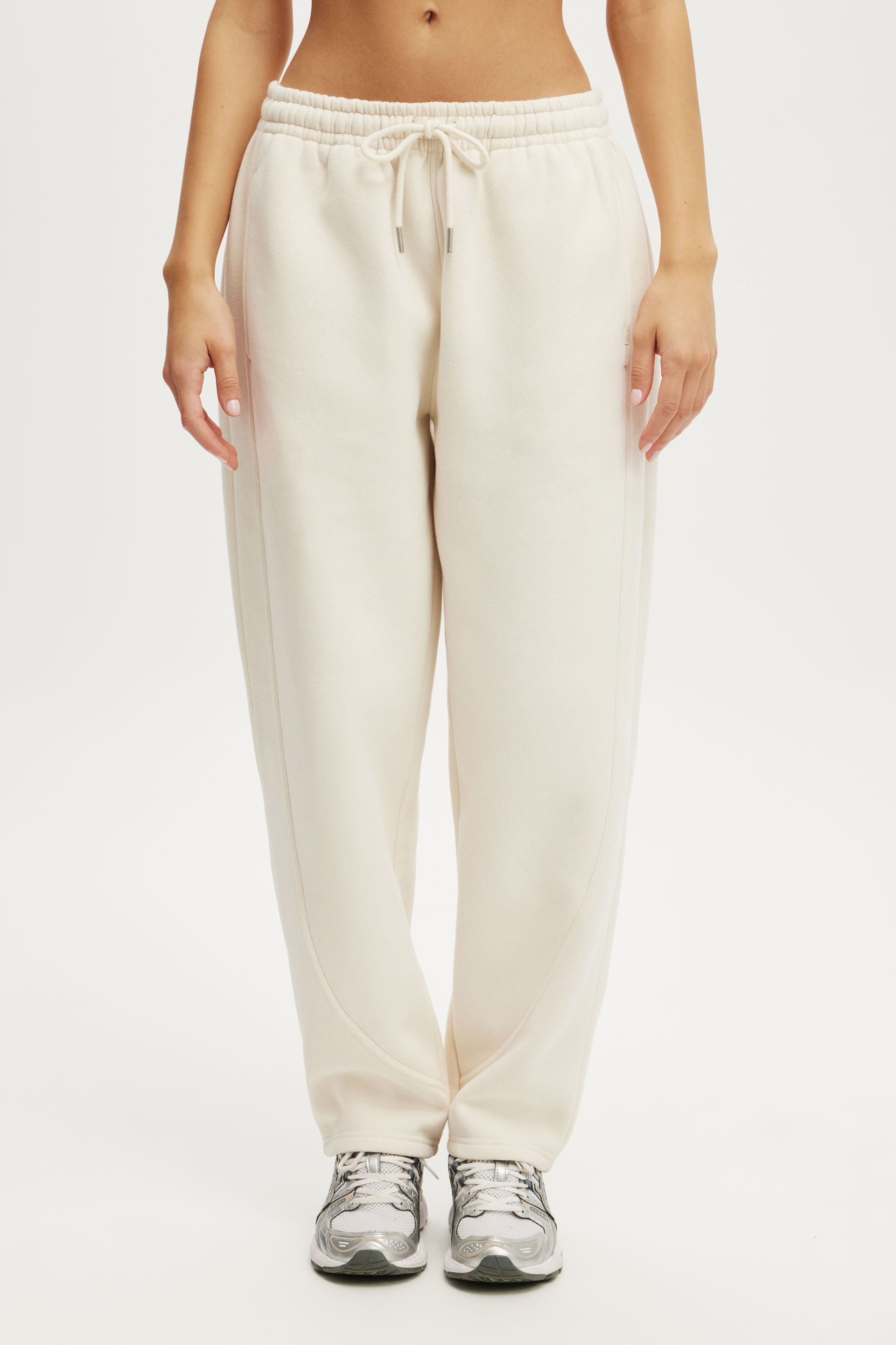 12832-plush-essential-barrel-sweatpant-coconut-milk-1.jpg