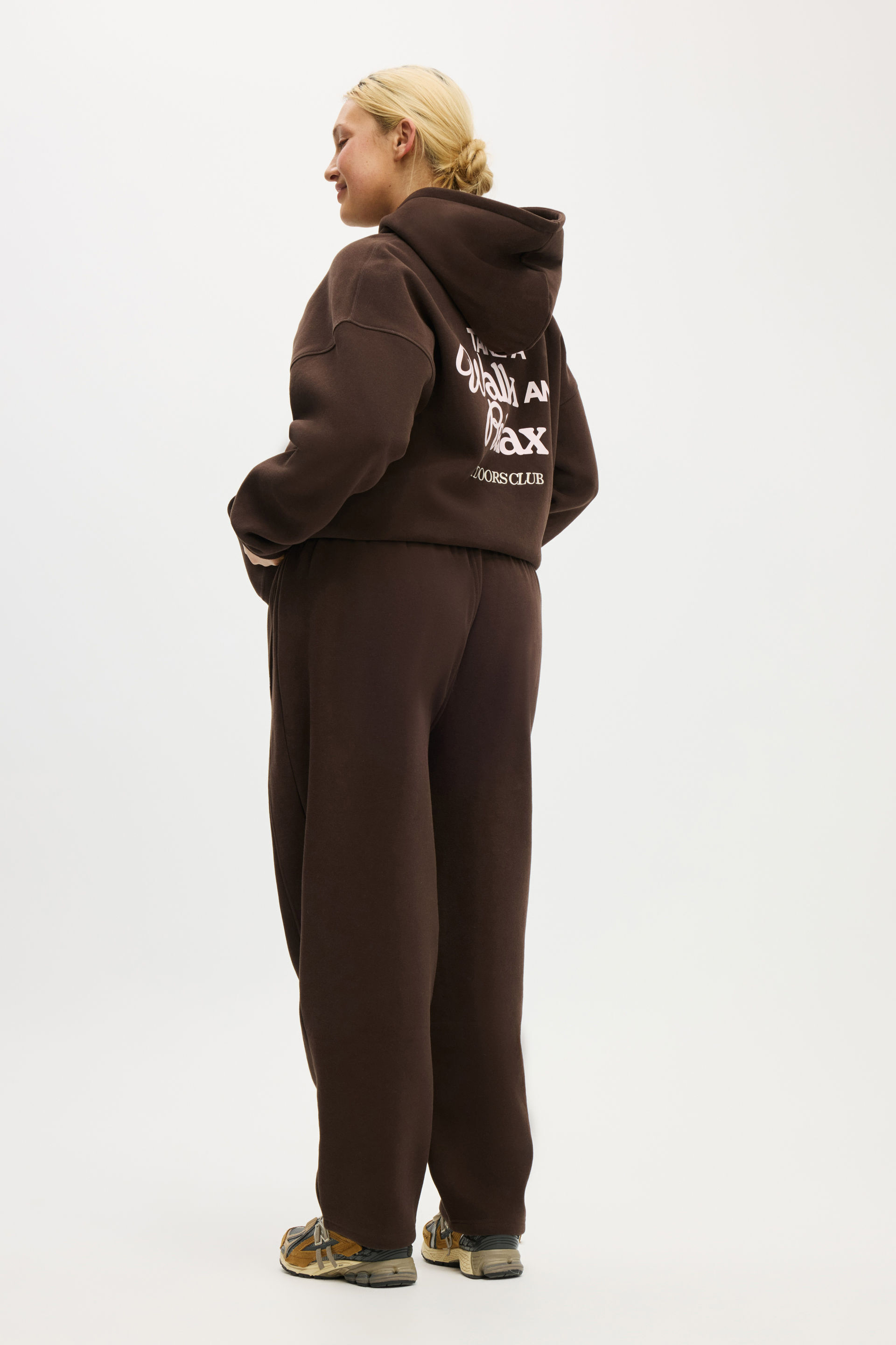 12898-plush-essential-barrel-sweatpant-french-roast-1.jpg