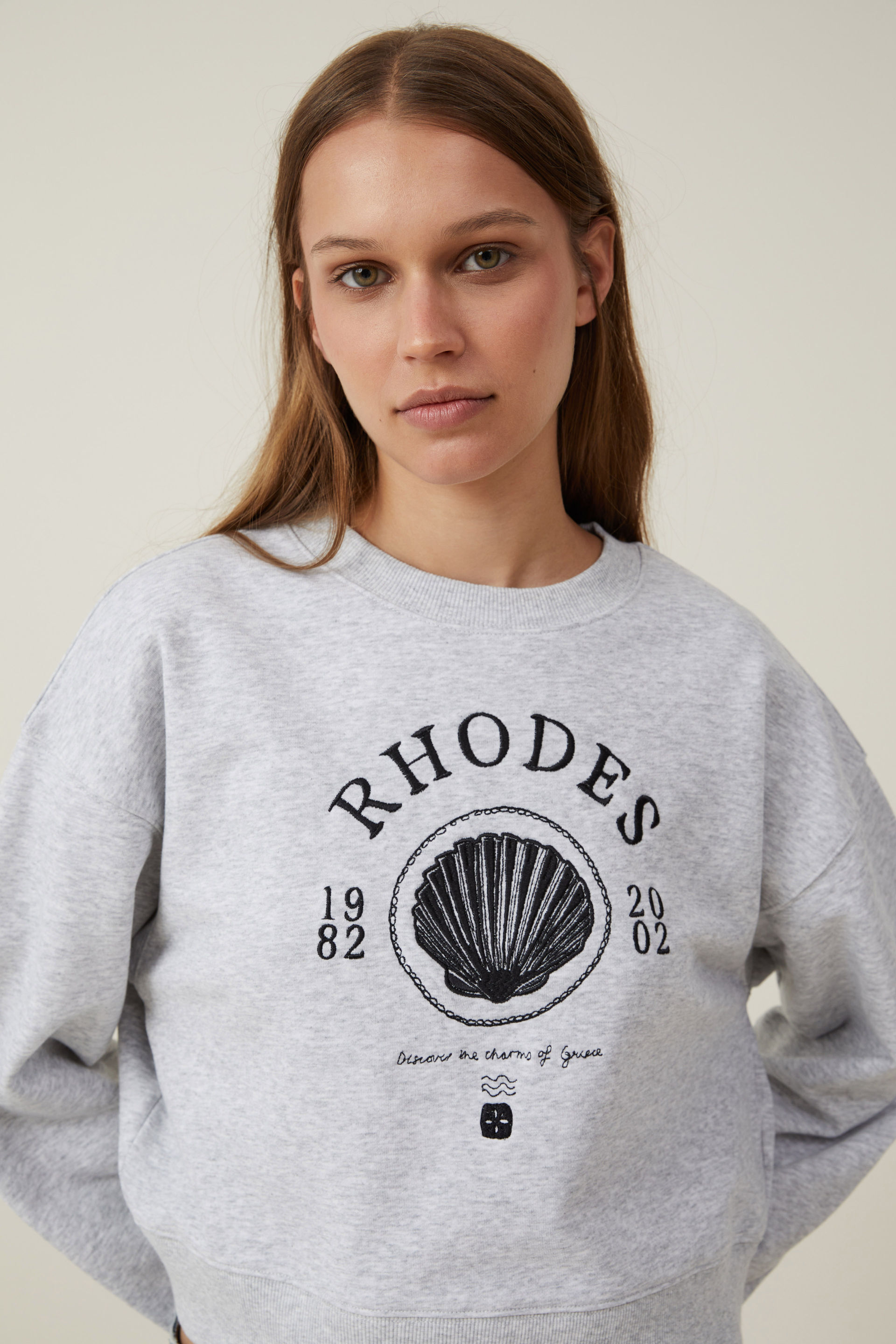 1301-classic-fleece-boxy-crew-sweatshirt-rhodes-light-grey-marle-1.jpg
