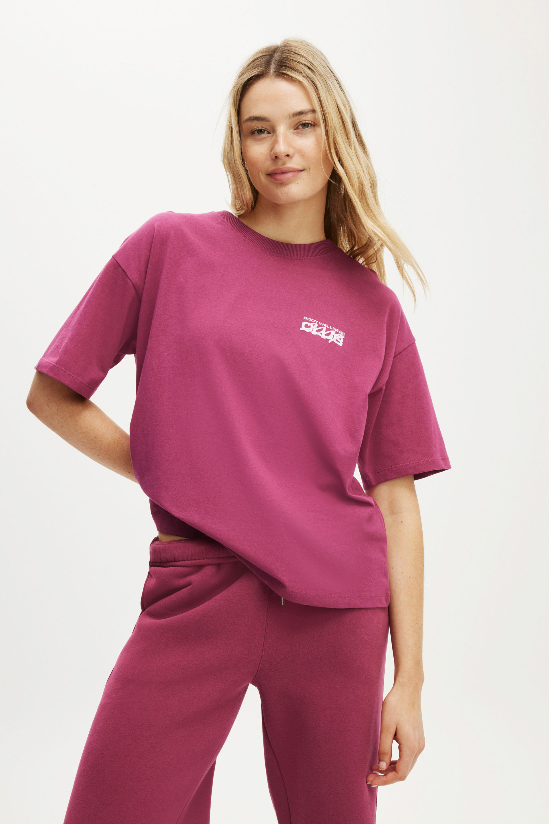 Active Graphic Tee sangria/bwc interlaced