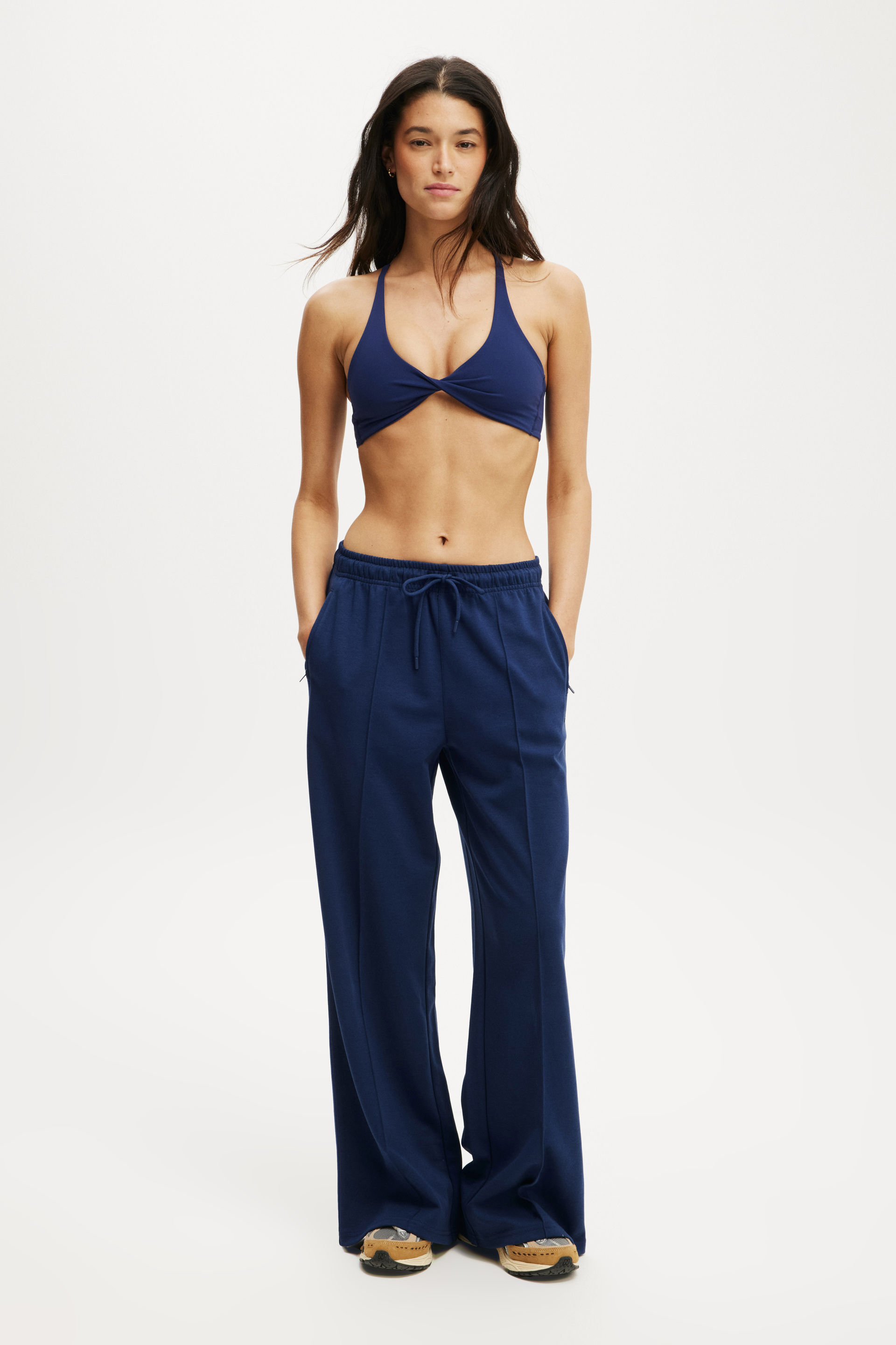 13773-ultra-luxe-twist-front-crop-heritage-blue-1.jpg