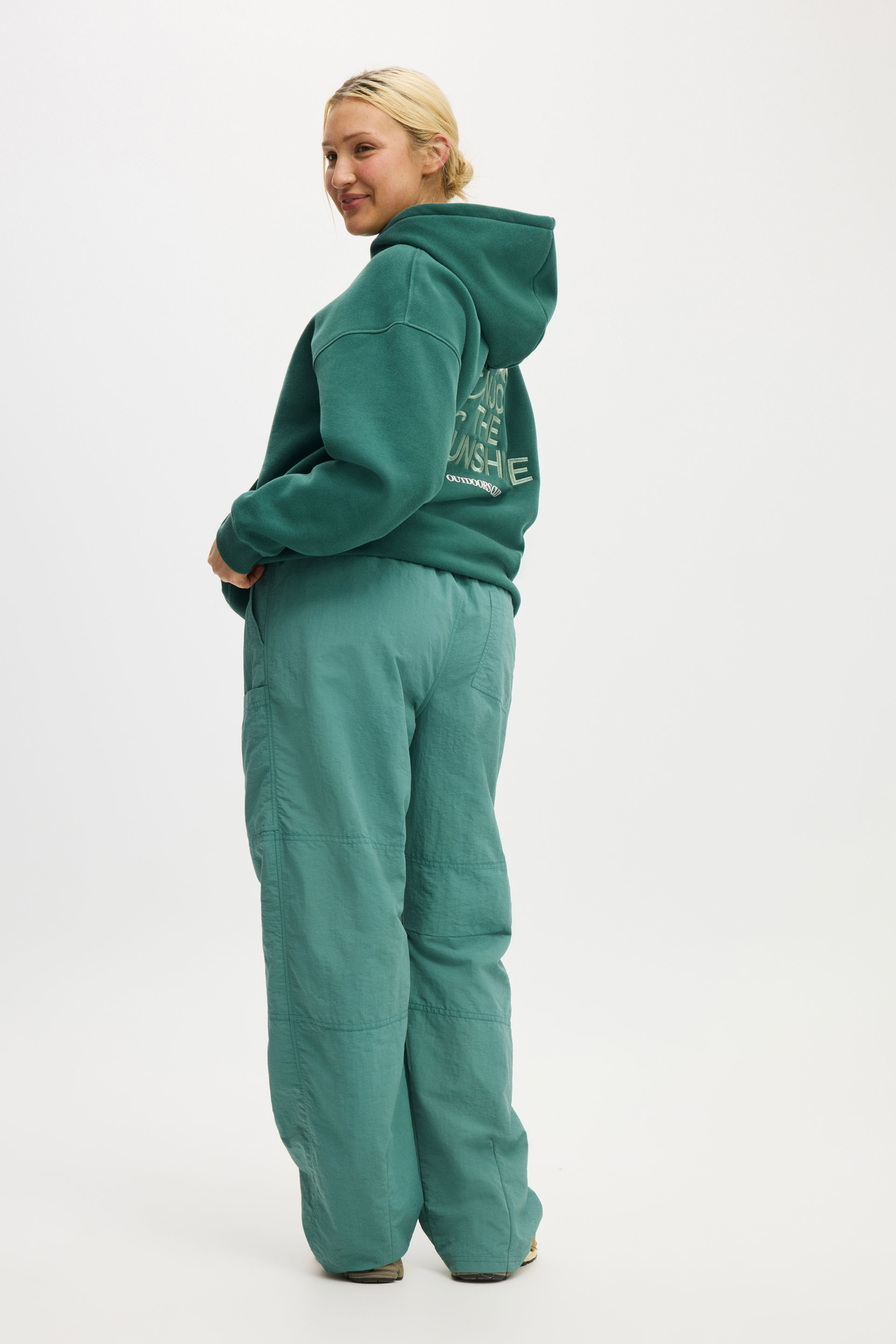 13790-barrel-leg-woven-pant-sagebrush-1.jpg