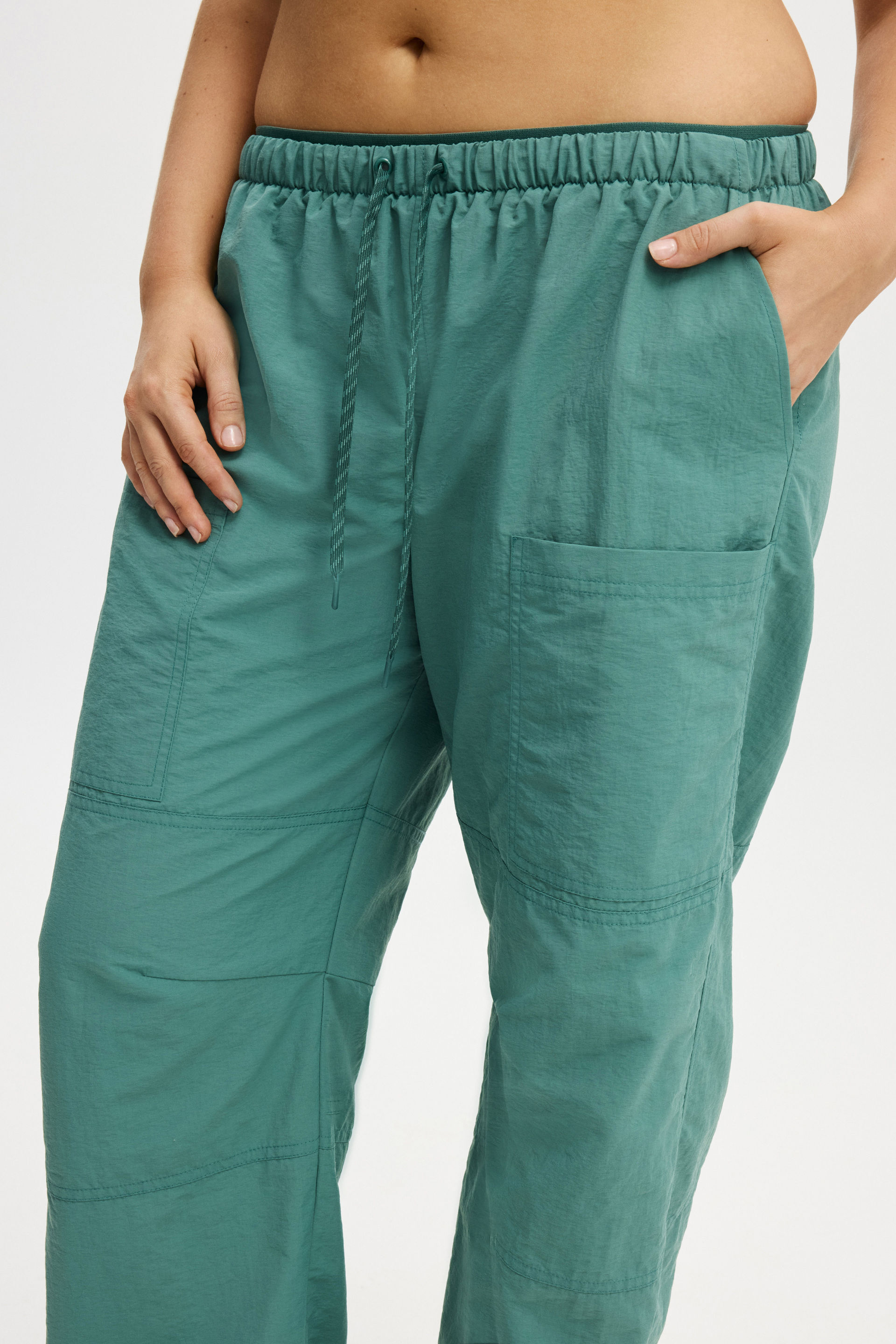 13790-barrel-leg-woven-pant-sagebrush-1.jpg