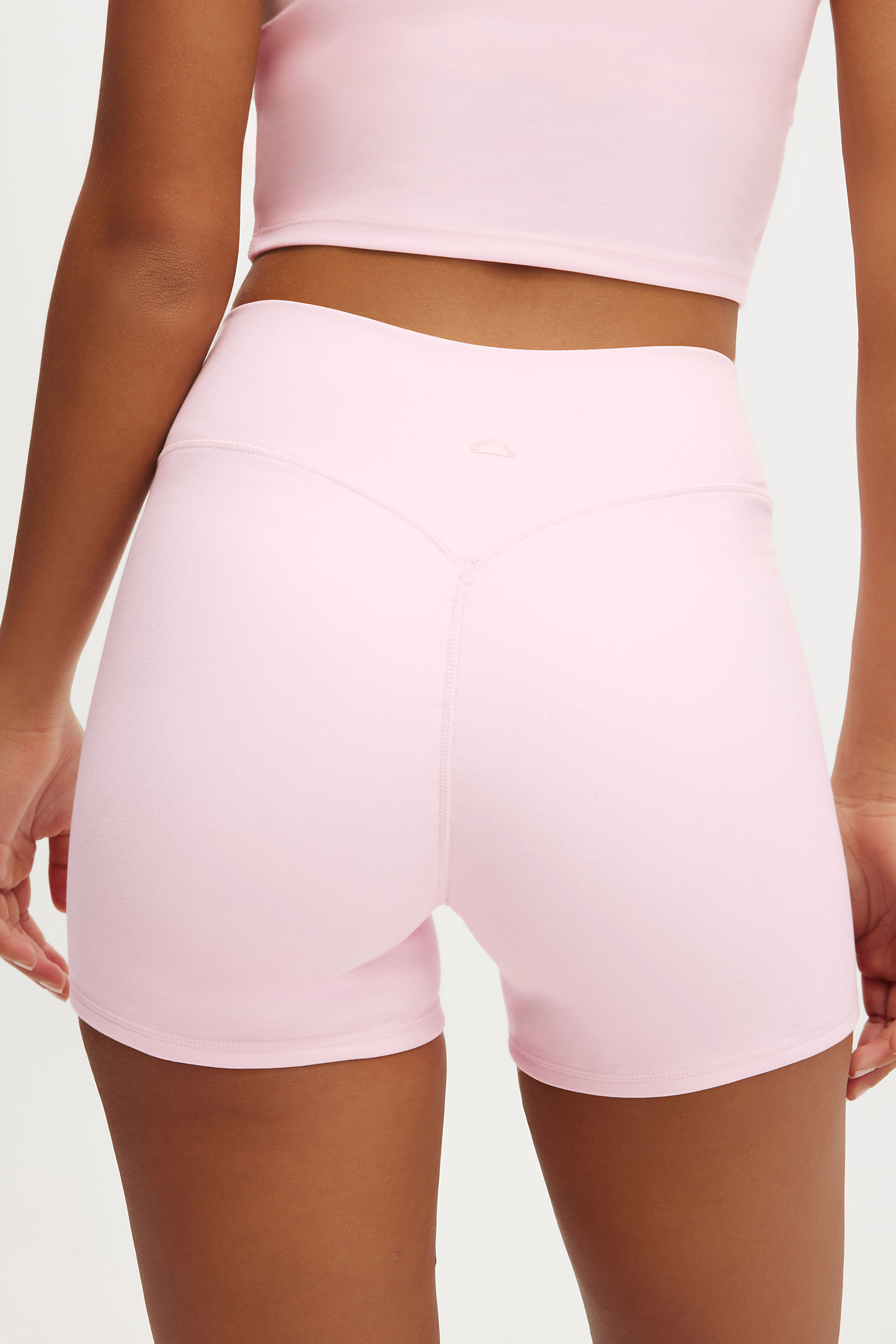 13928-ultra-soft-invisible-scrunch-shortie-short-cherry-dream-1.jpg