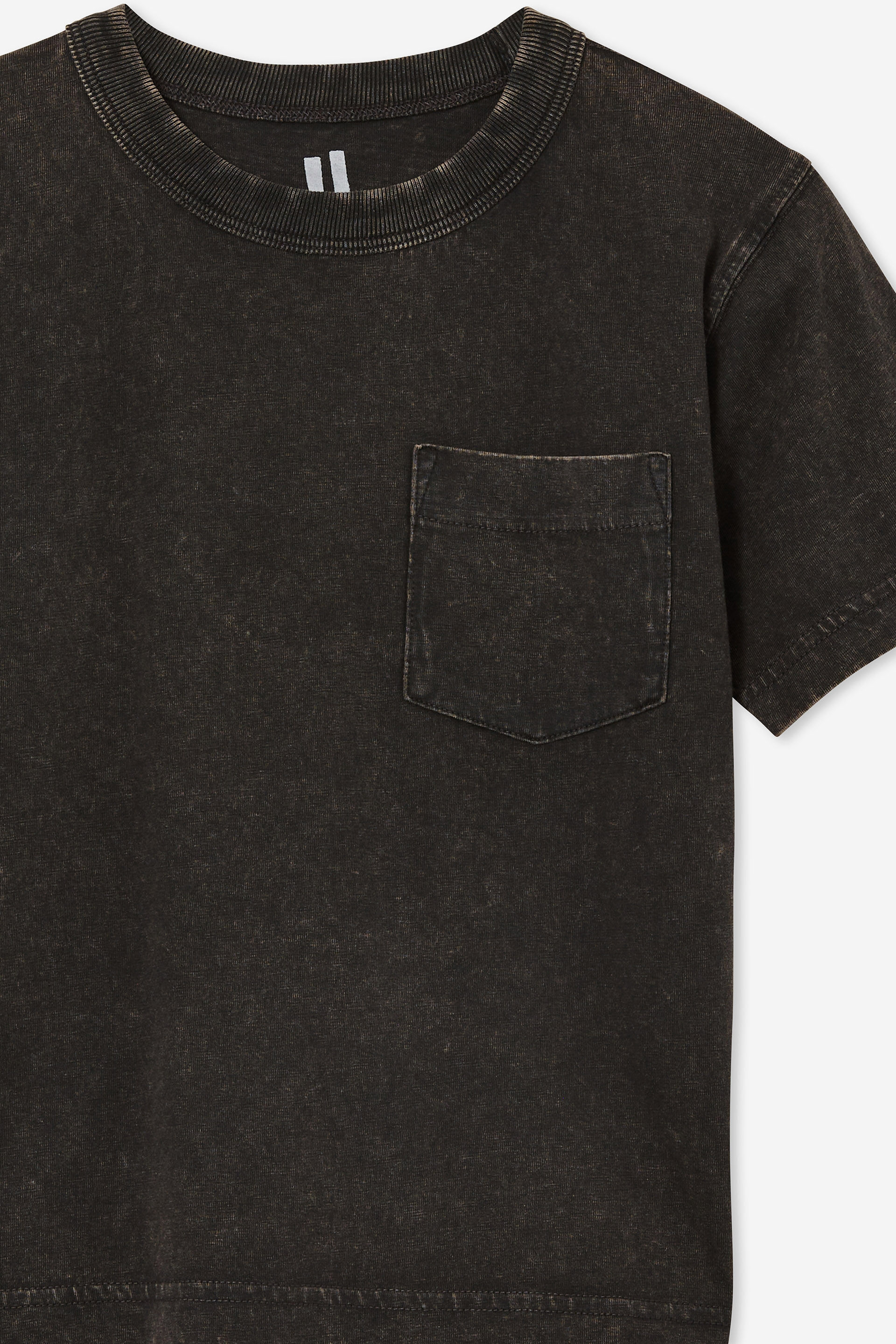 14826-the-essential-short-sleeve-tee-phantom-wash-1.jpg