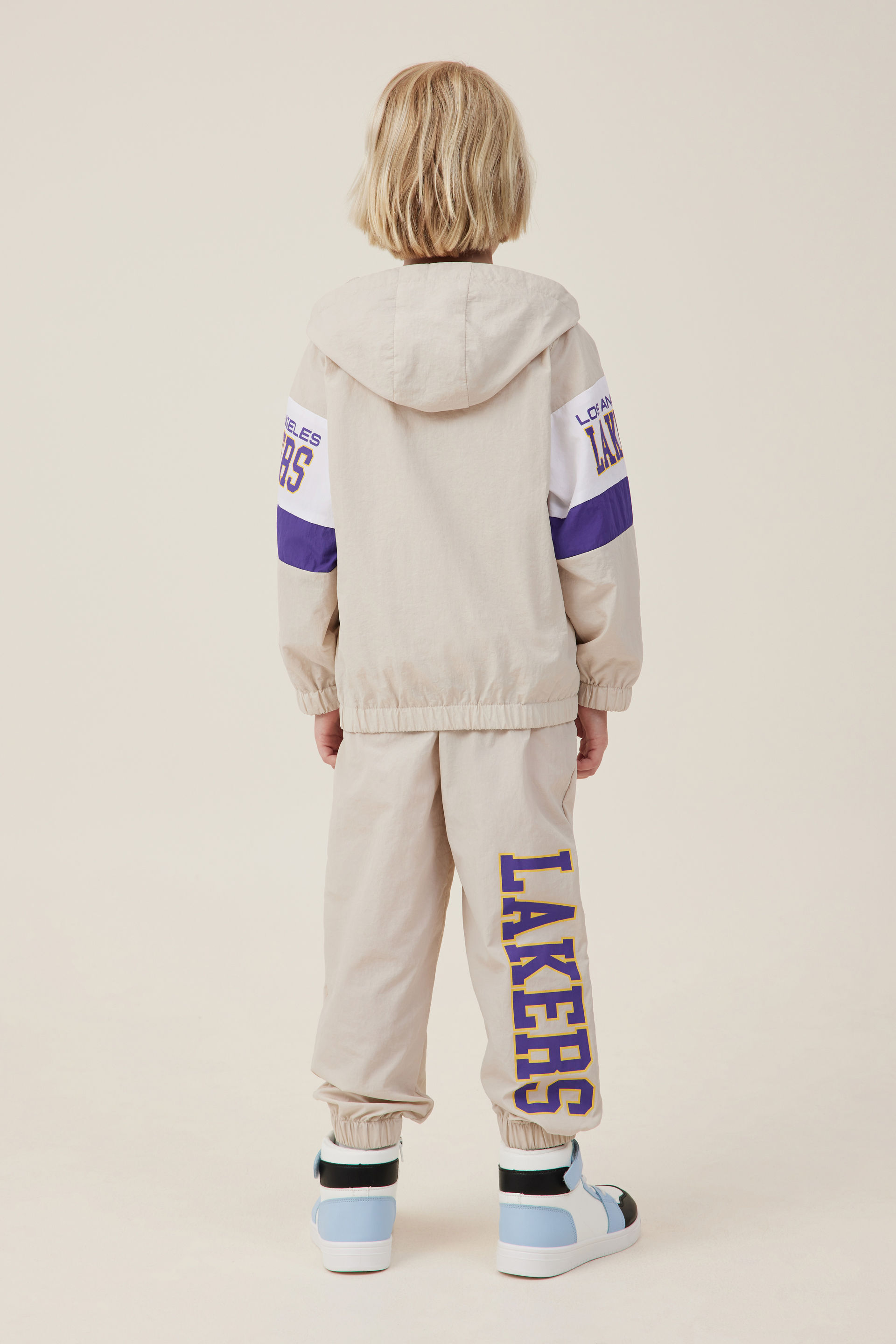 16556-license-spray-pant-lcn-nba-rainy-day-los-angeles-lakers-1.jpg