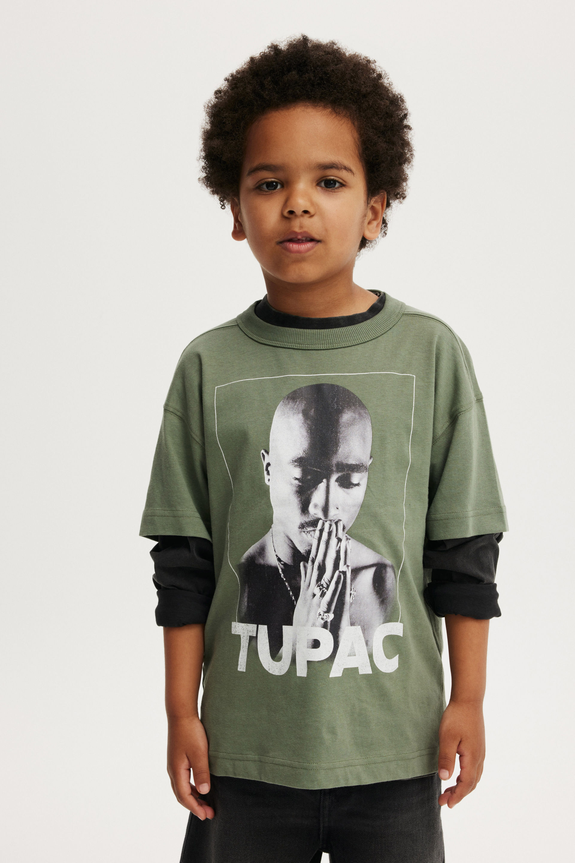 17999-tupac-drop-shoulder-short-sleeve-tee-lcn-bra-swag-green-tupac-hands-1.jpg