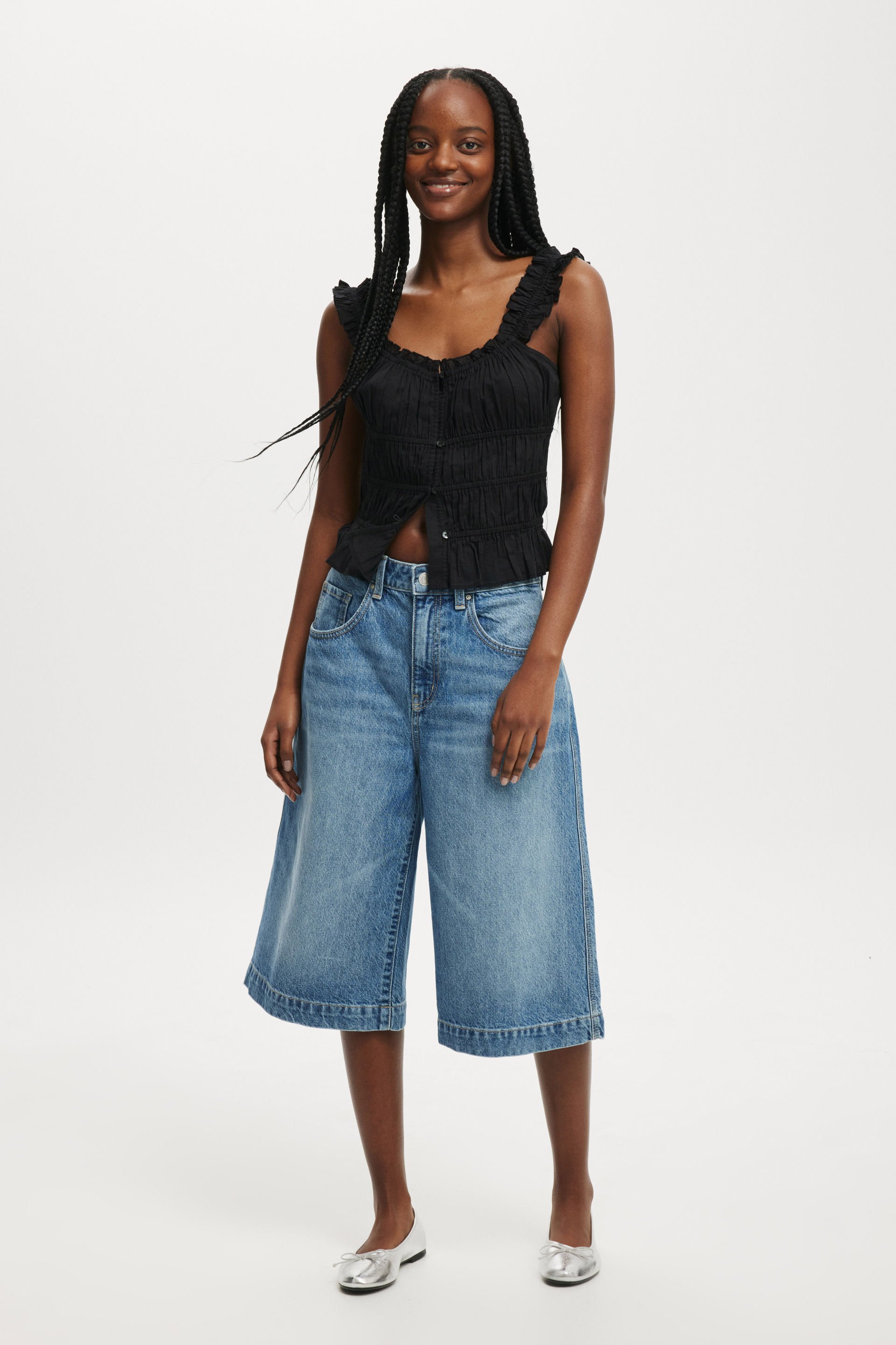 90 S Baggy Denim Jort azure blue