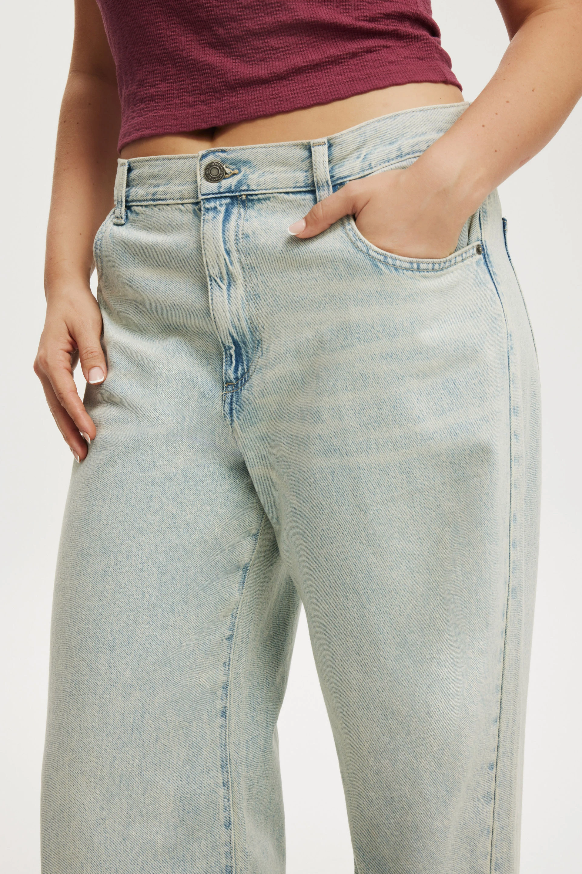 182-relaxed-wide-jean-sundune-blue-1.jpg