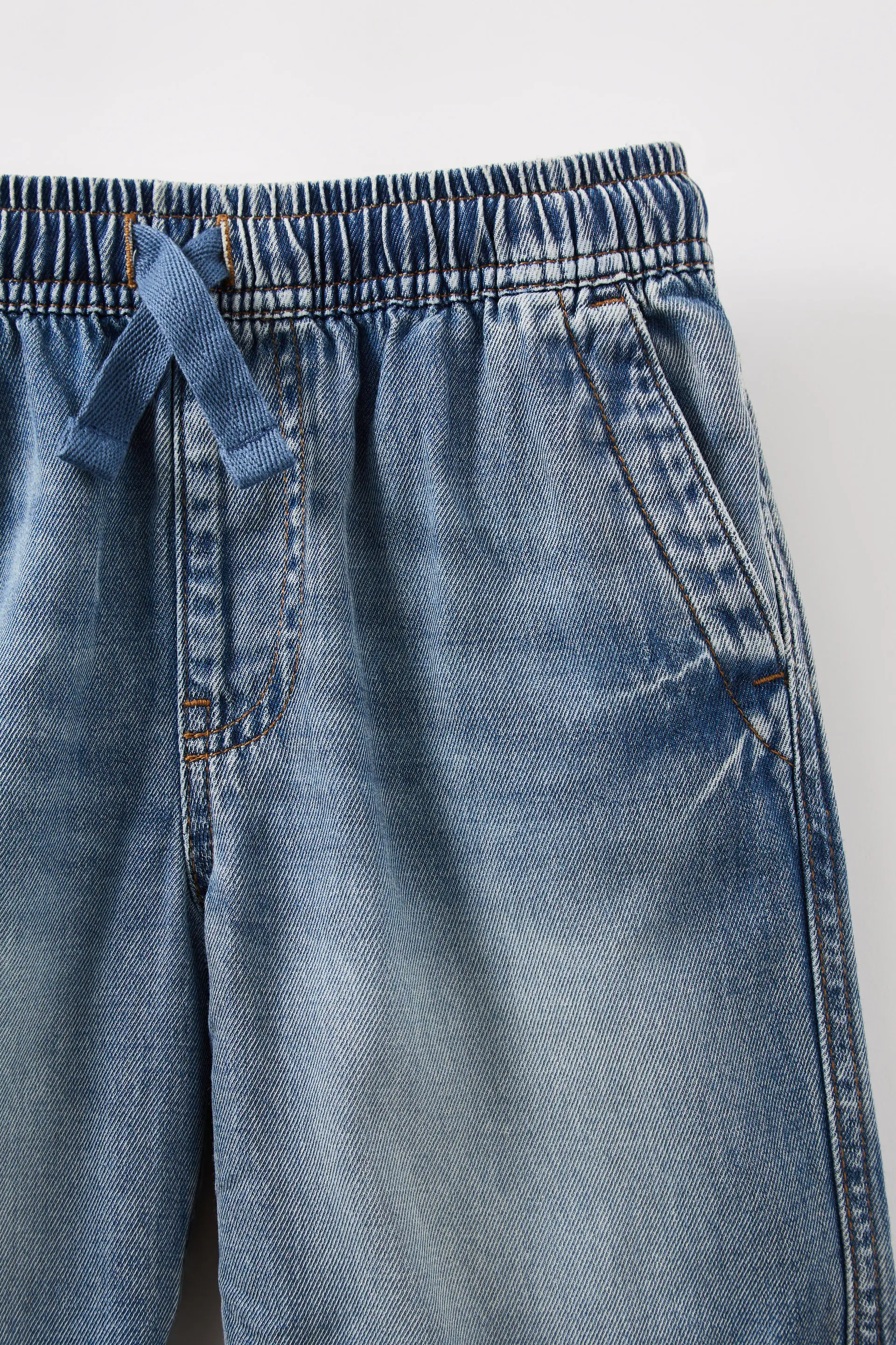 19773-eric-easy-short-blue-haven-mid-blue-1.webp