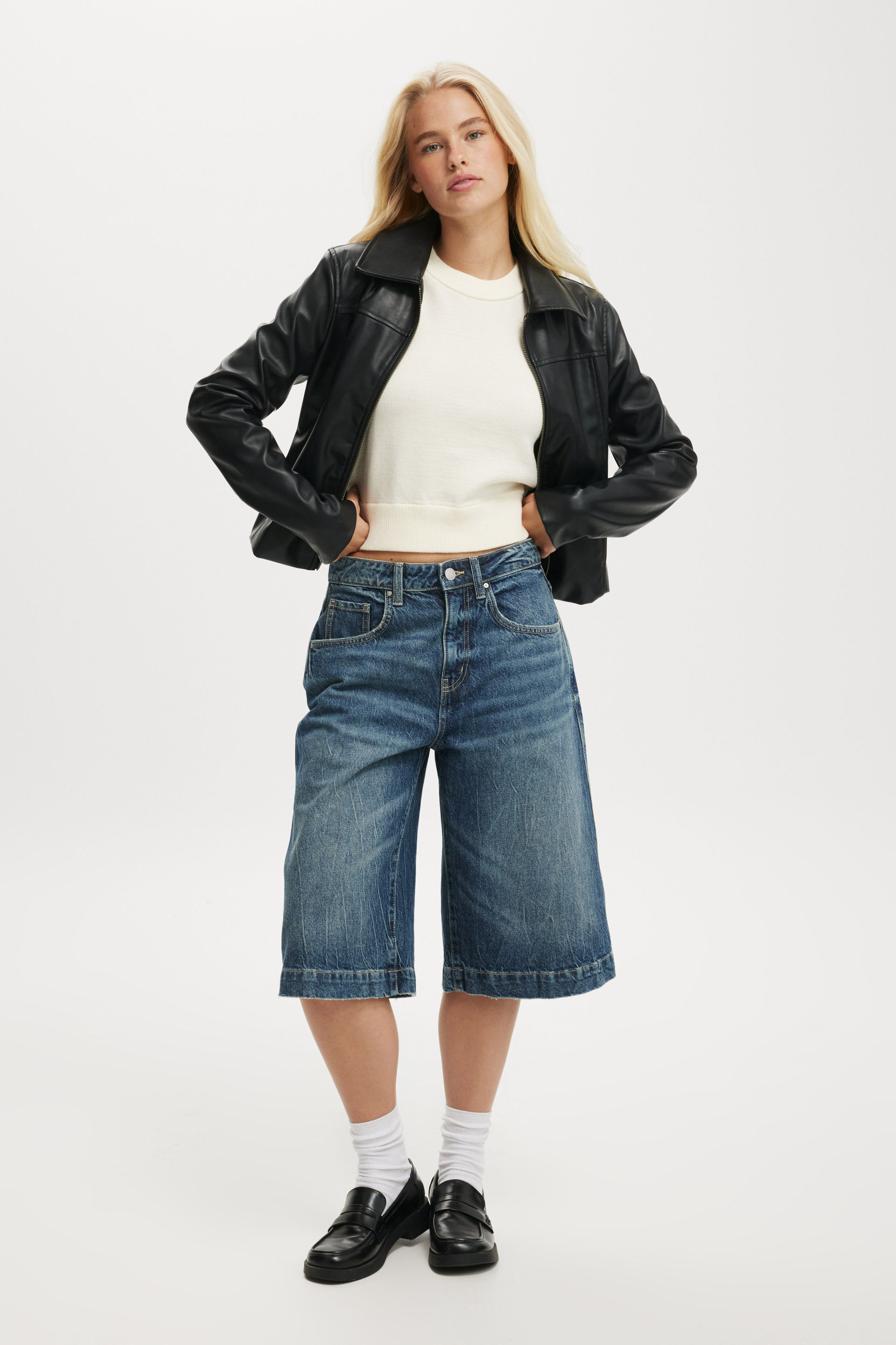 2006-everfine-crew-neck-vest-ecru-1.jpg