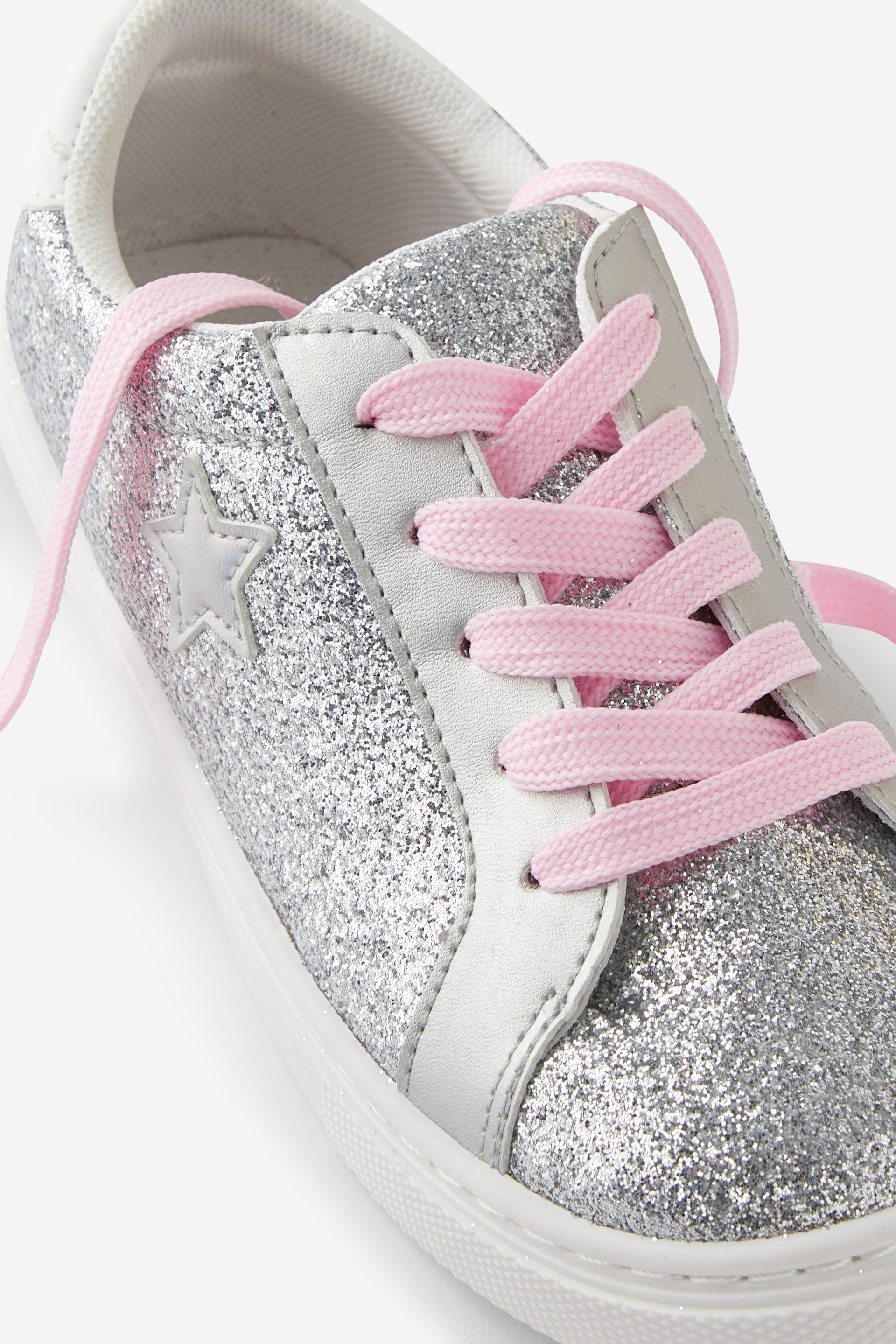 20253-sofia-star-sneaker-silver-glitter-1.jpg