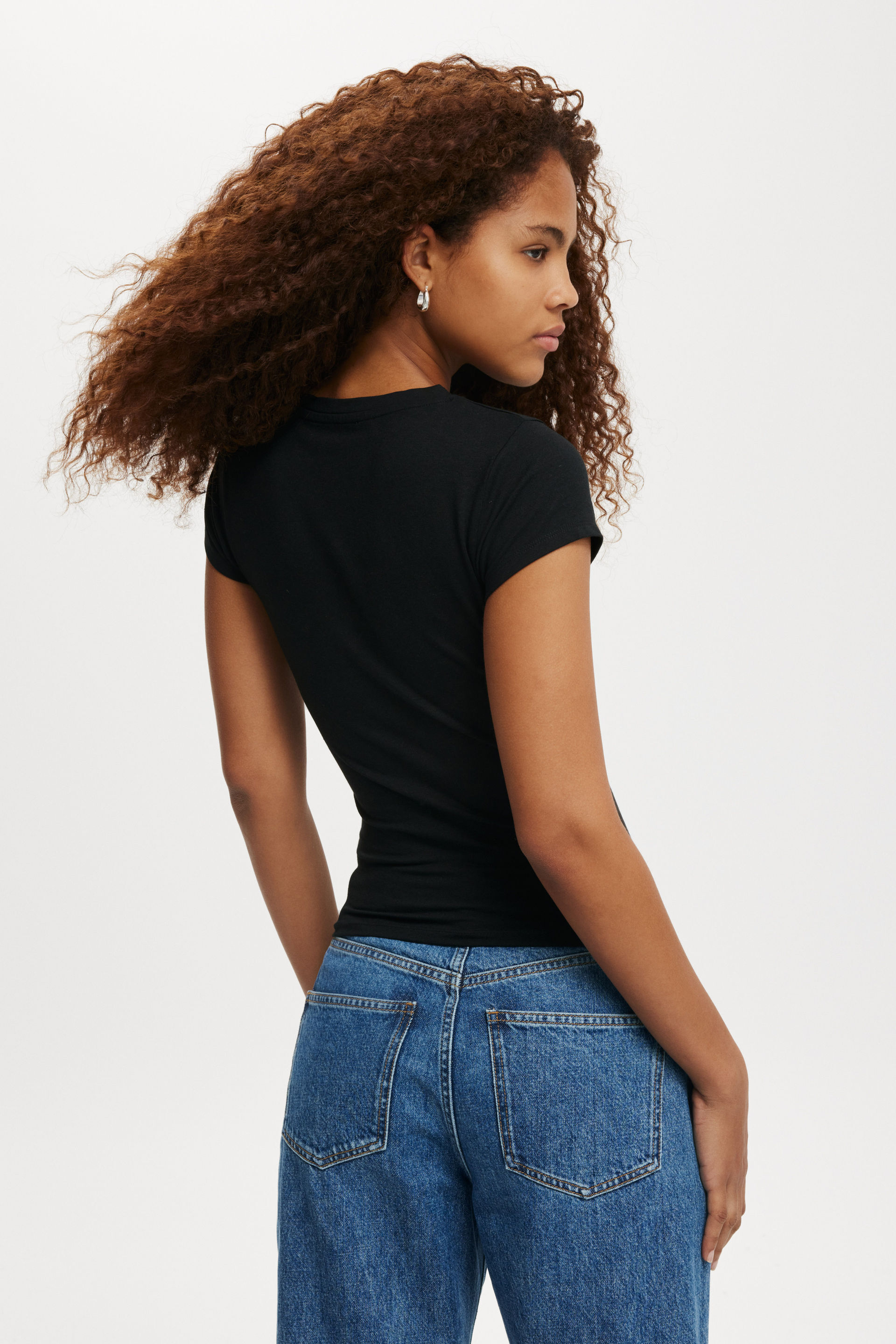 2026-all-day-crew-tee-black-1.jpg