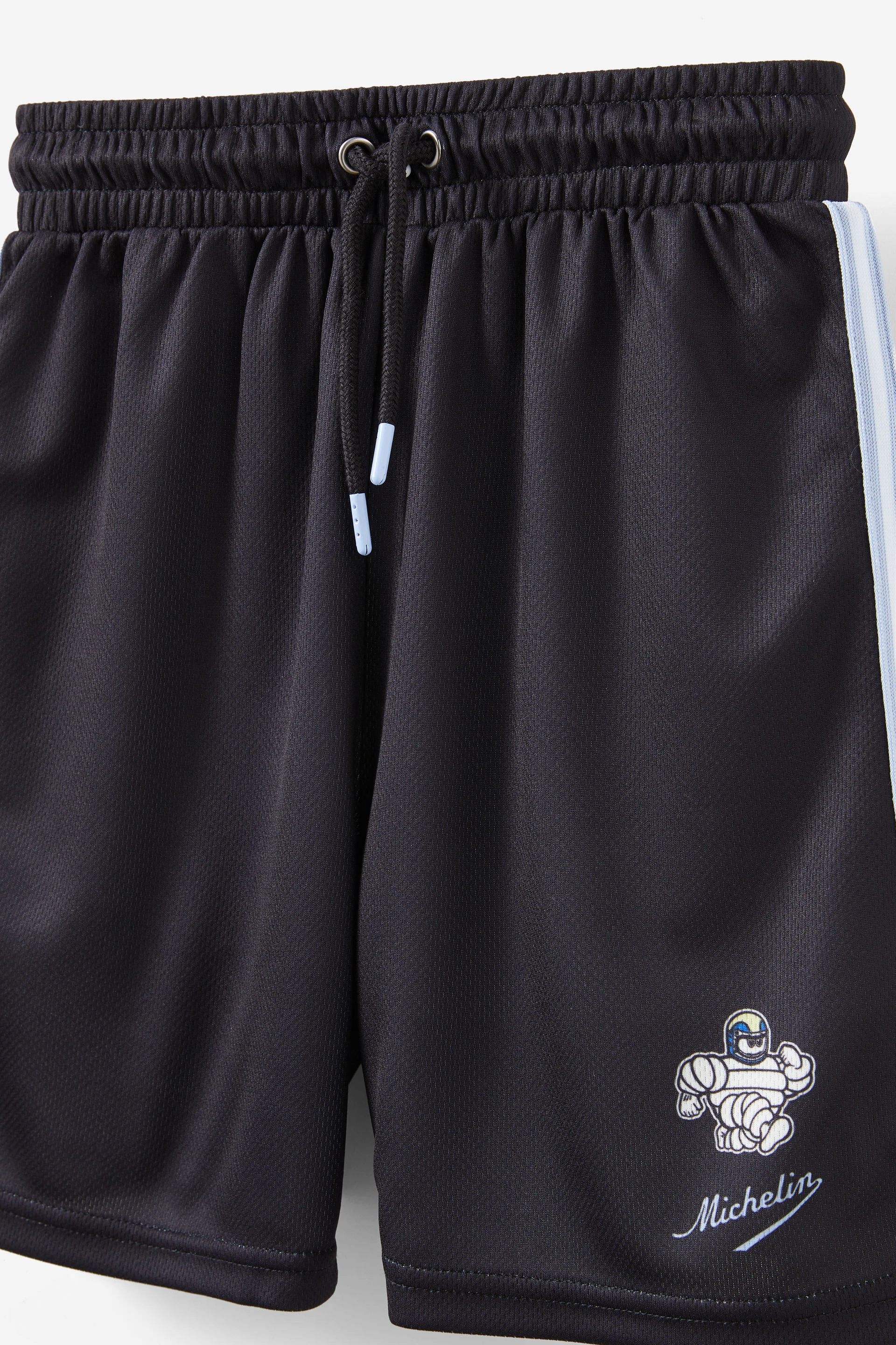 20376-michelin-sports-short-lcn-mic-black-michelin-1.jpg