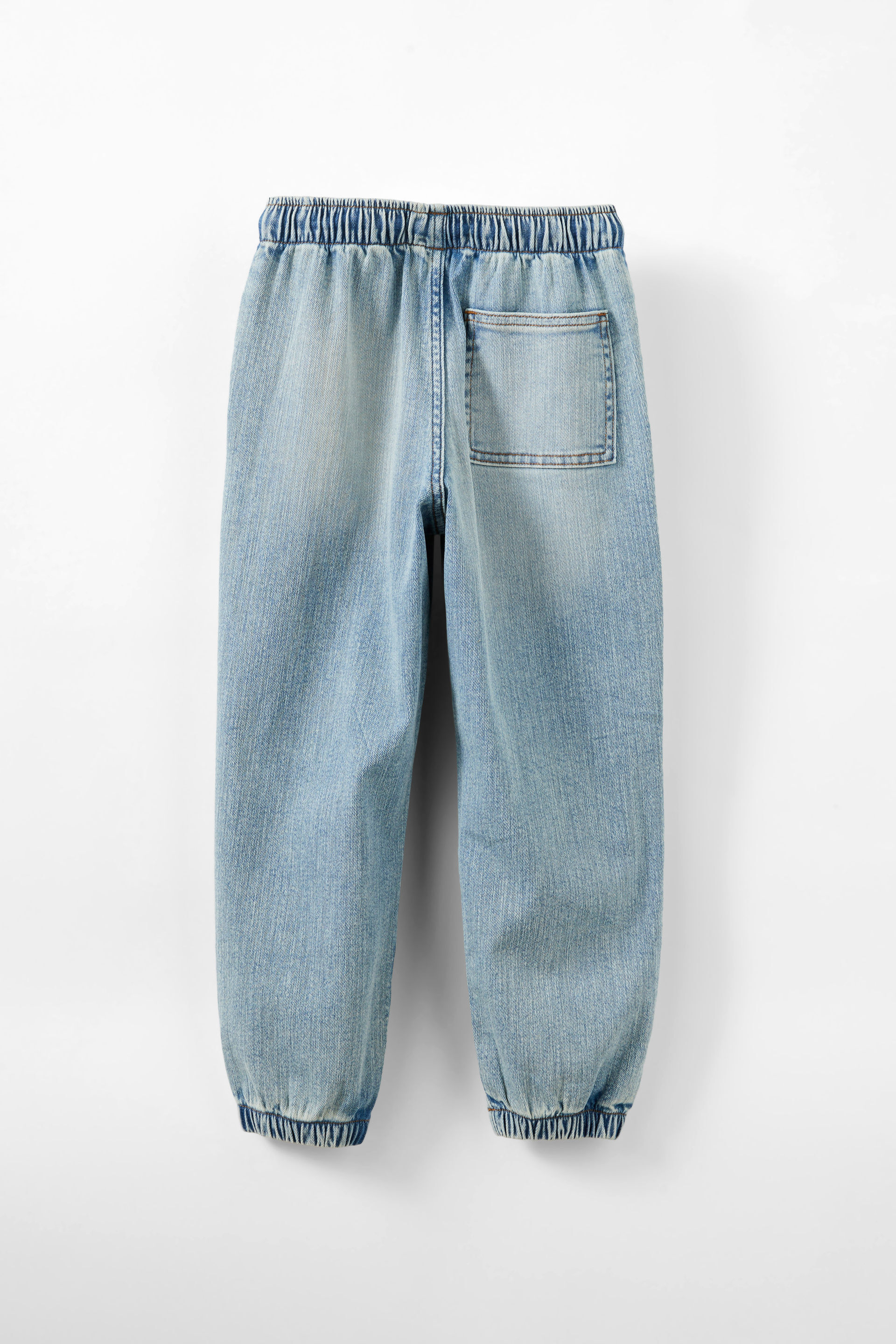 20424-relaxed-jogger-jean-airlie-light-blue-1.jpg
