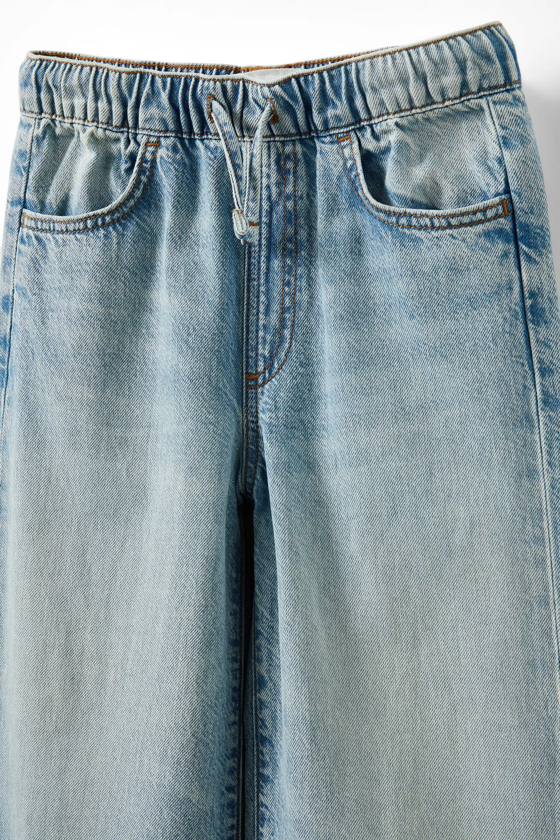 20856-kaity-wide-leg-jean-airlie-light-blue-1.jpg