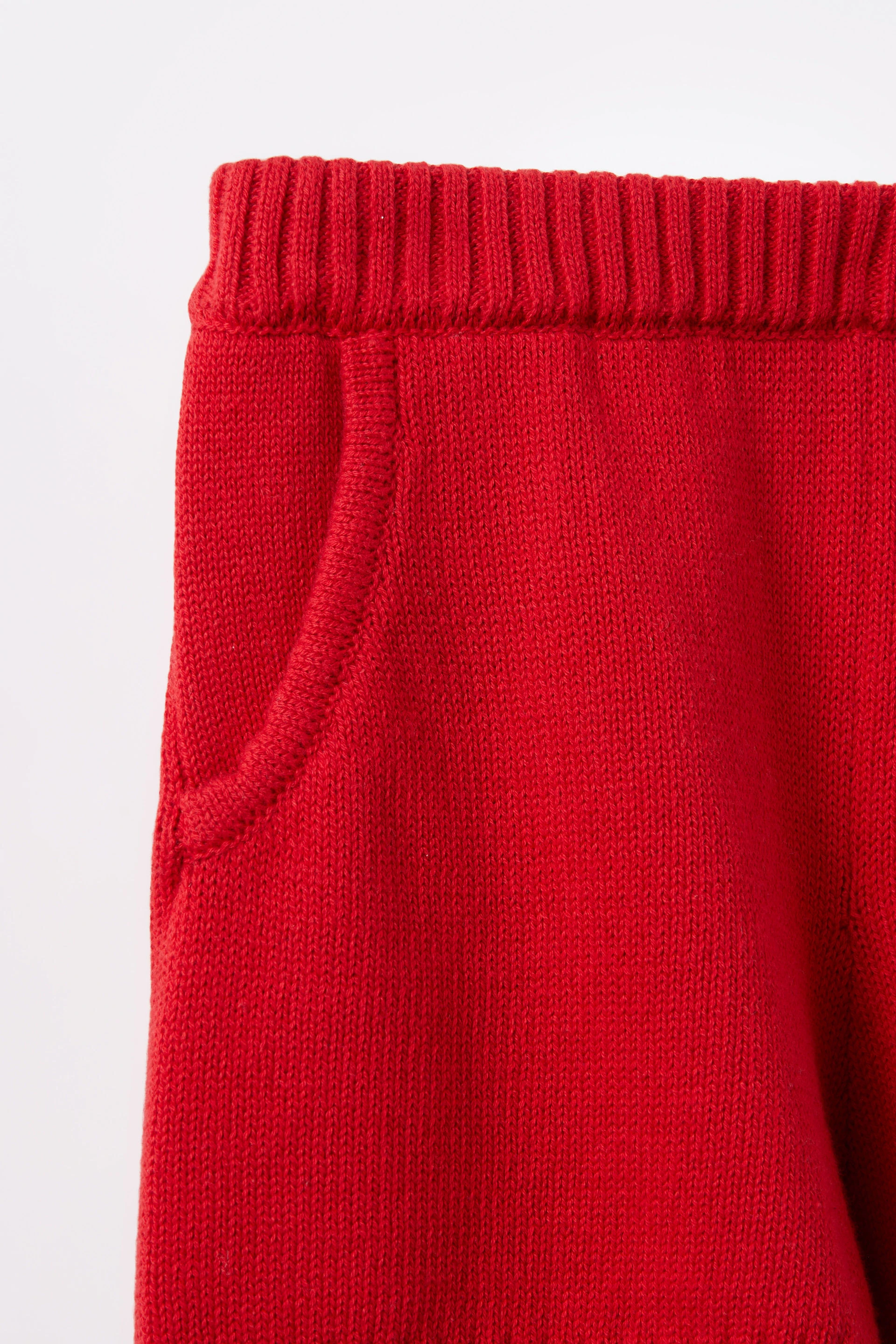 20924-camie-knit-short-varsity-red-1.jpg