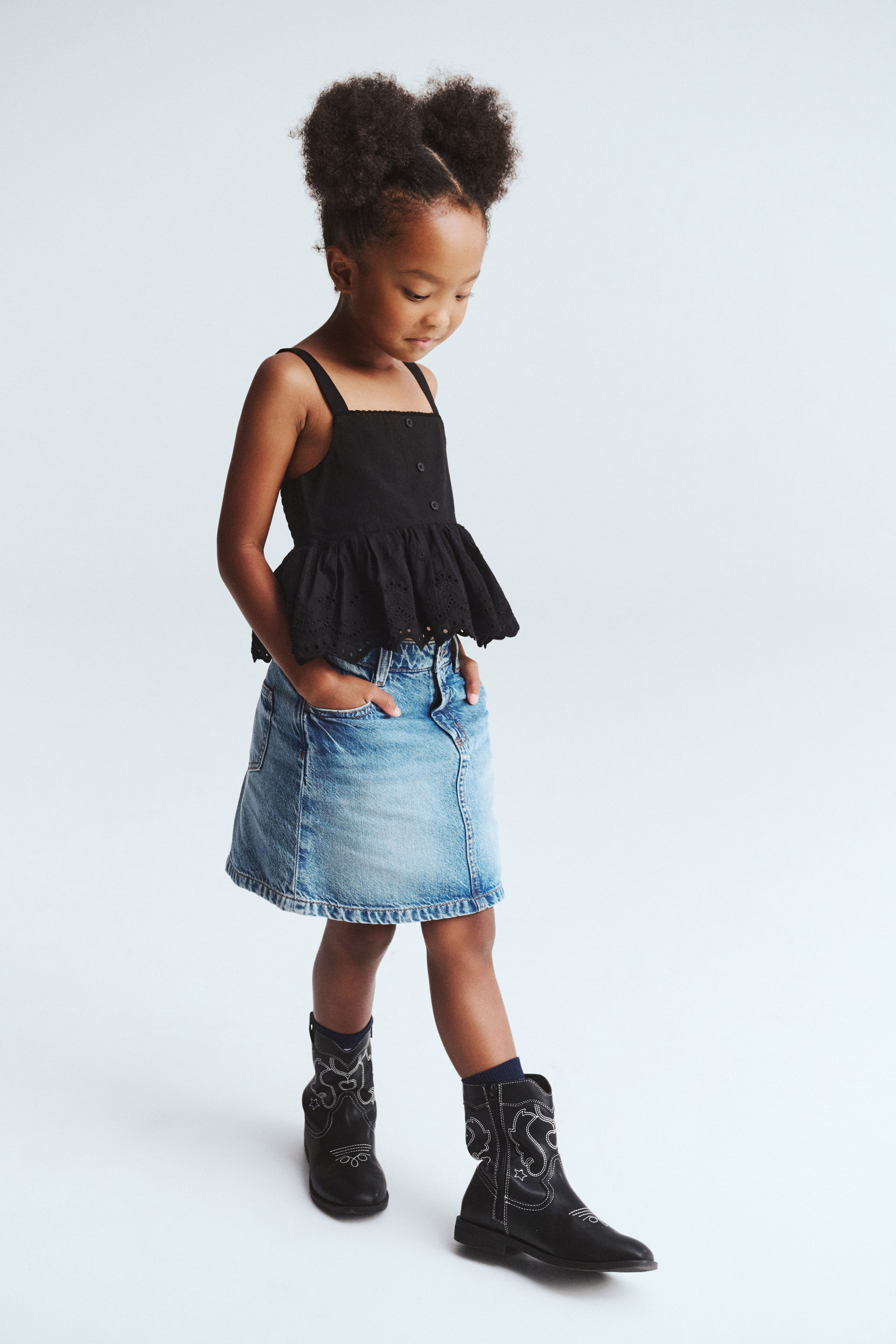Belle Sleeveless Top black