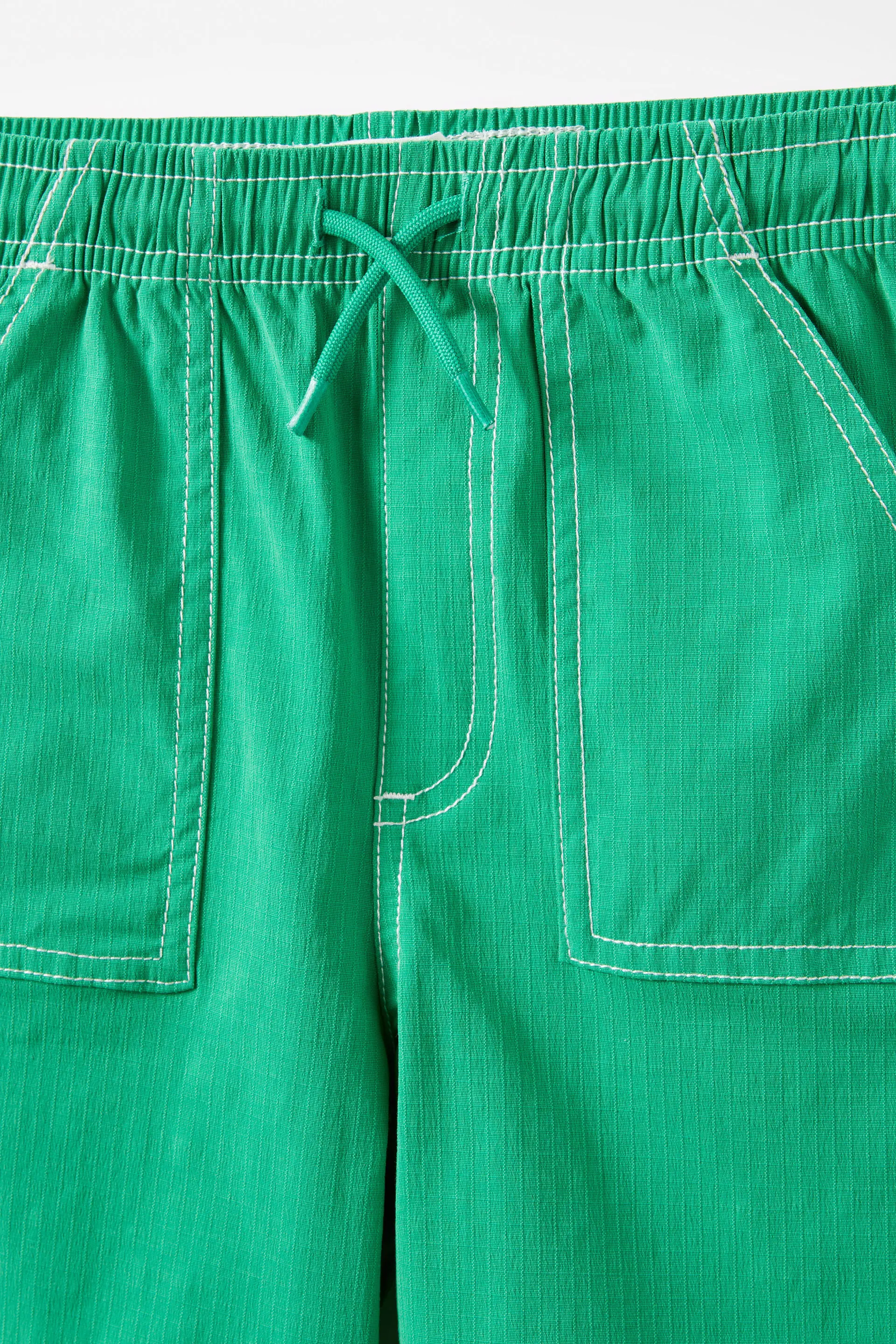 21146-leon-tech-short-island-green-1.jpg