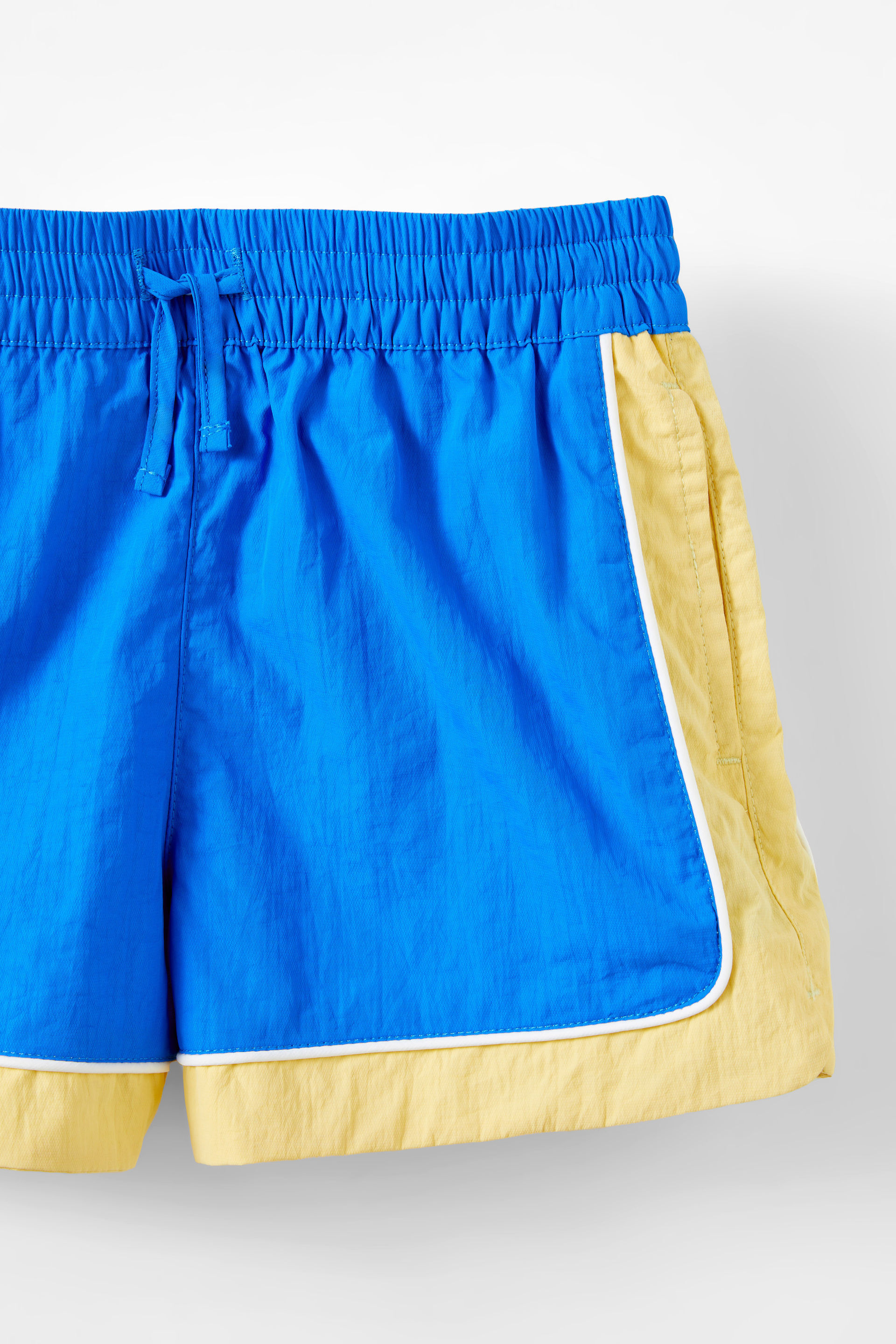 21654-nala-woven-short-harbour-blue-baby-yellow-1.jpg