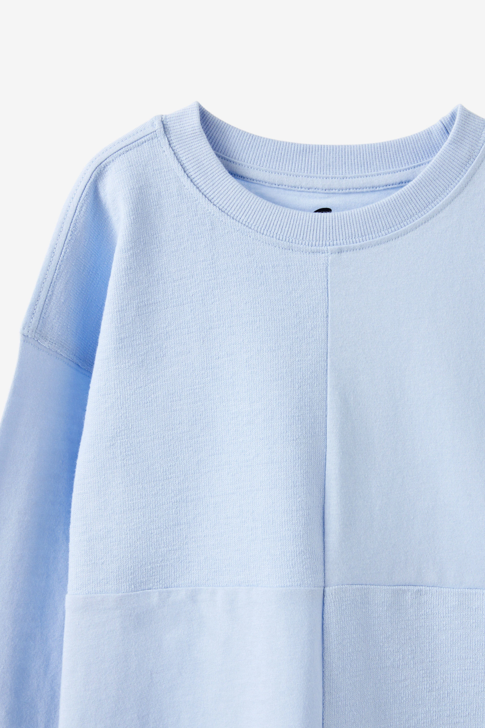 22035-long-sleeve-textured-splice-tee-dawn-blue-1.jpg