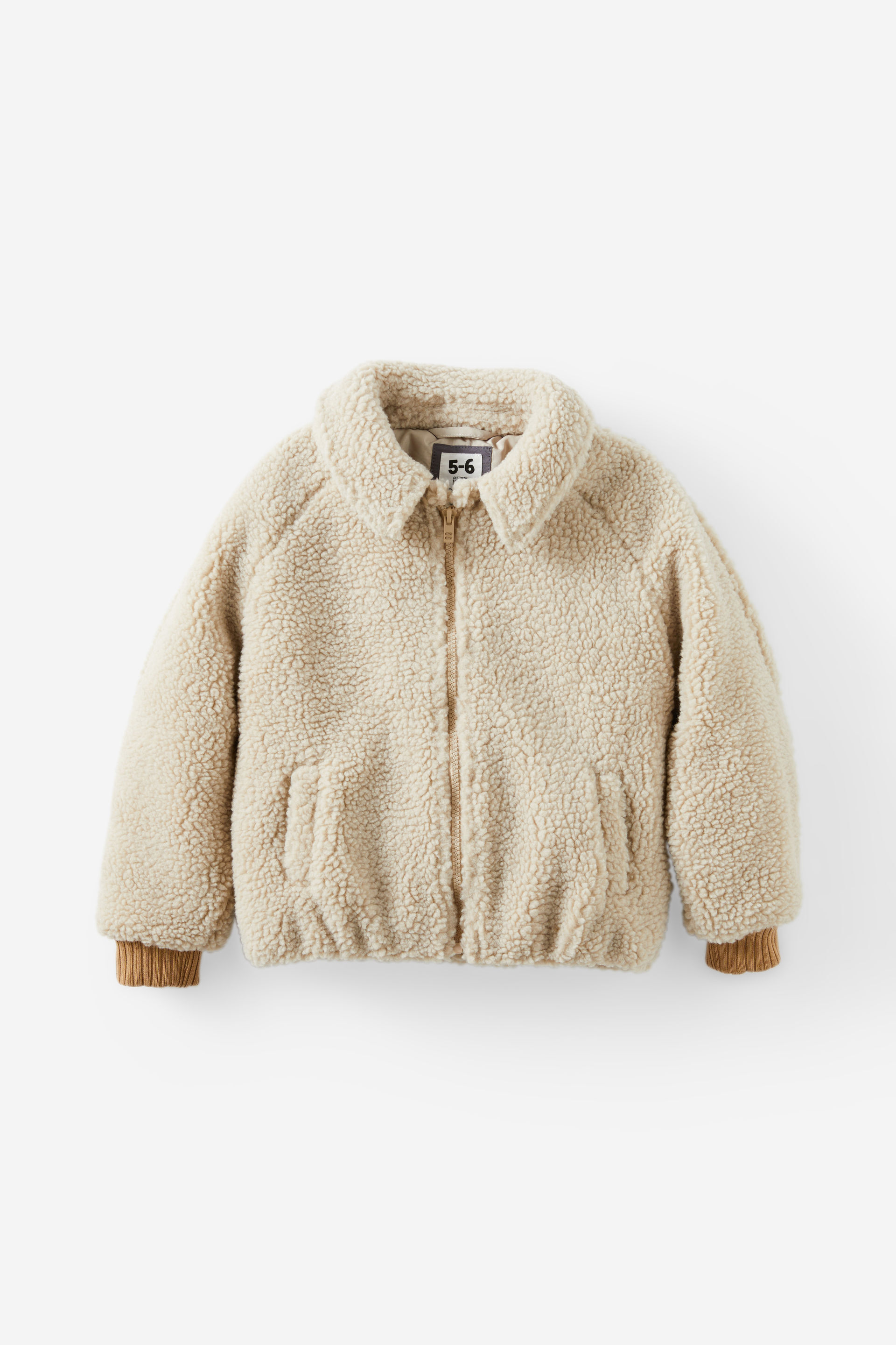 Teddy Bomber Jacket rainy day
