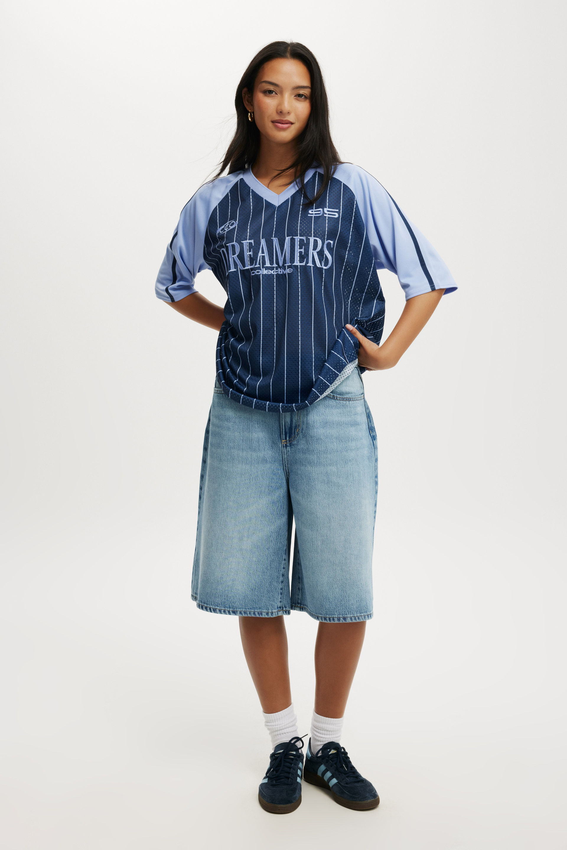 2211-oversized-v-neck-raglan-jersey-dreamers-collective-oxford-blue-1.jpg