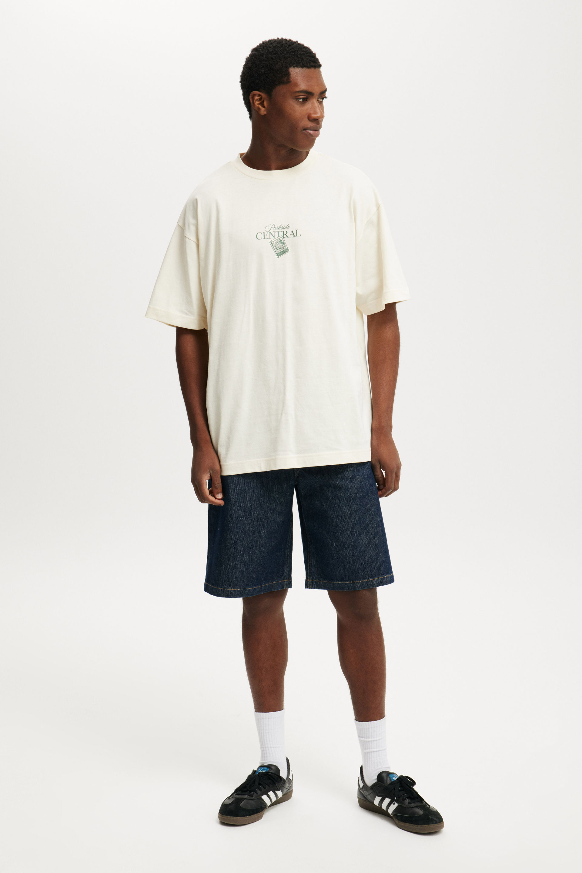22551-box-fit-graphic-t-shirt-creampuff-parkside-central-1.jpg