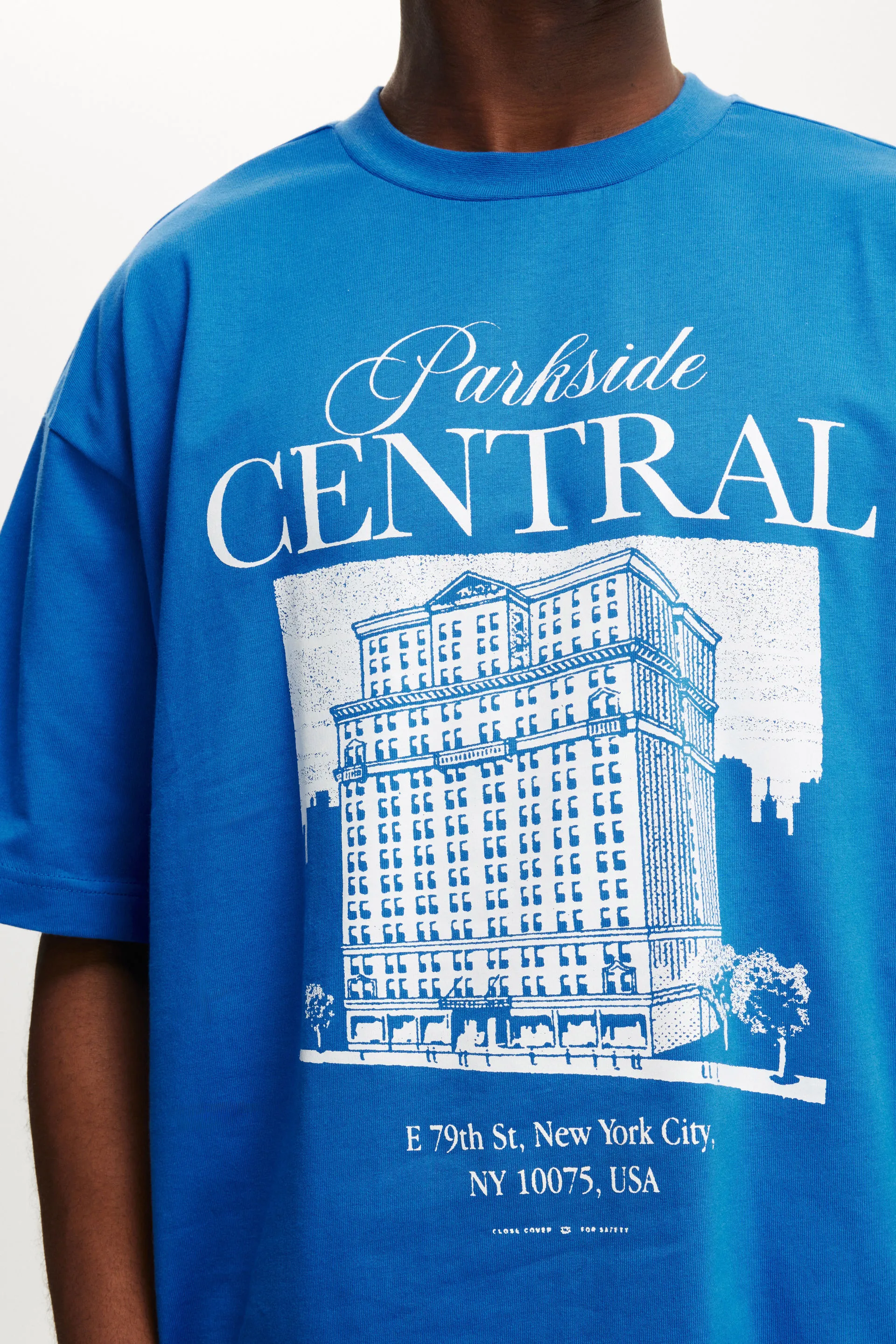 22559-box-fit-graphic-t-shirt-electric-blue-parkside-central-1.jpg