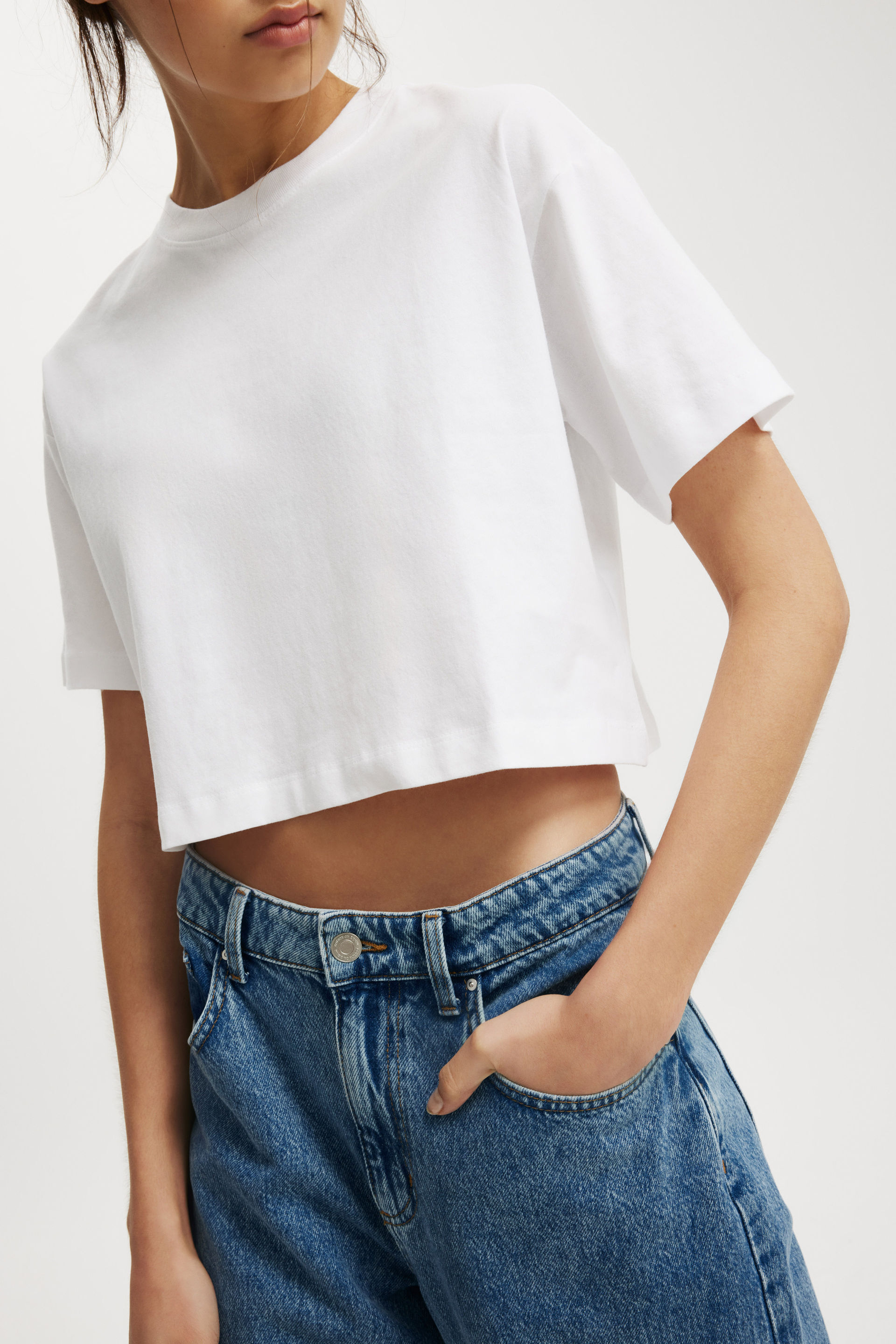 2344-cropped-boxy-tee-white-1.jpg