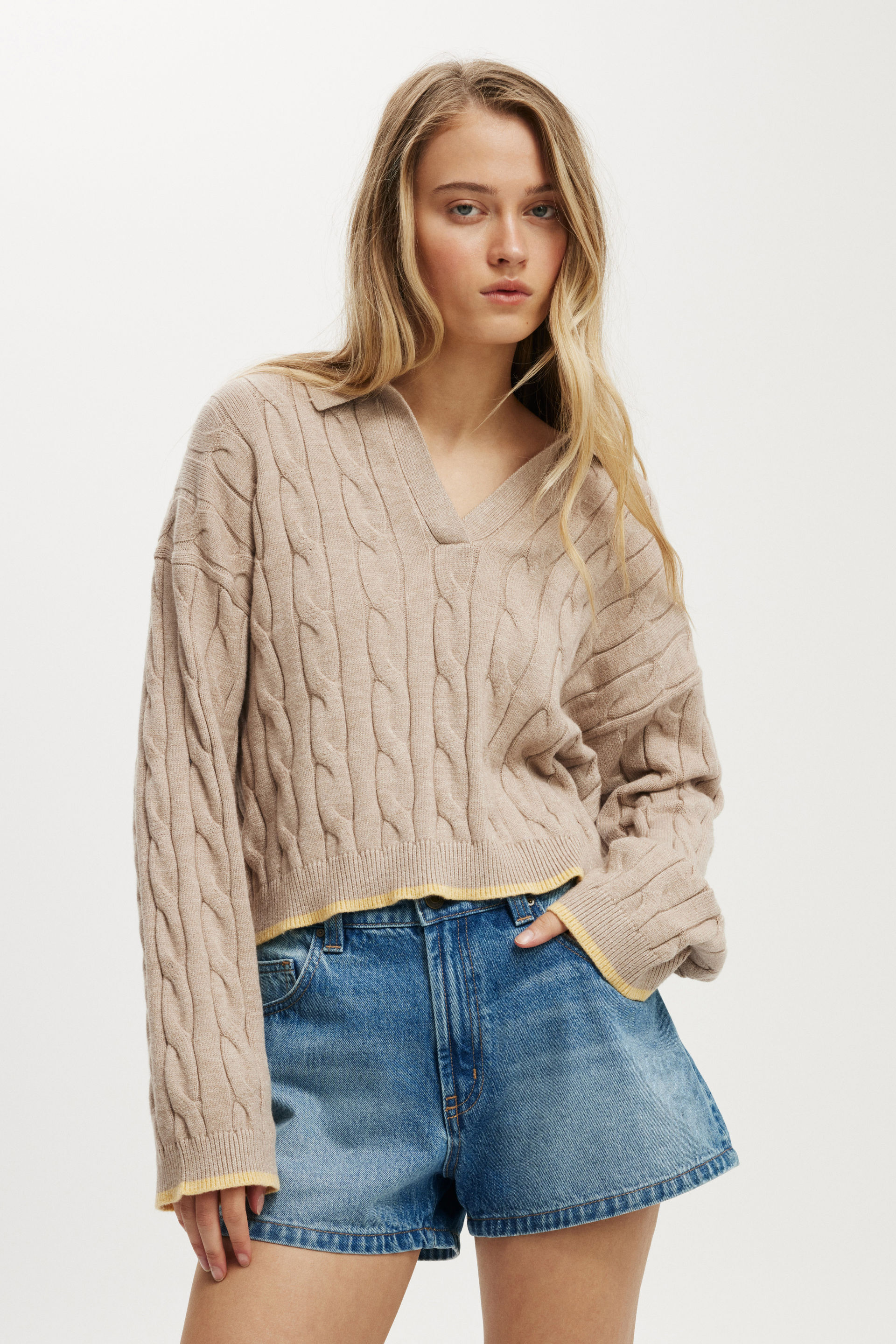 2378-luxe-collar-sweater-acorn-marle-yellow-tipping-1.jpg