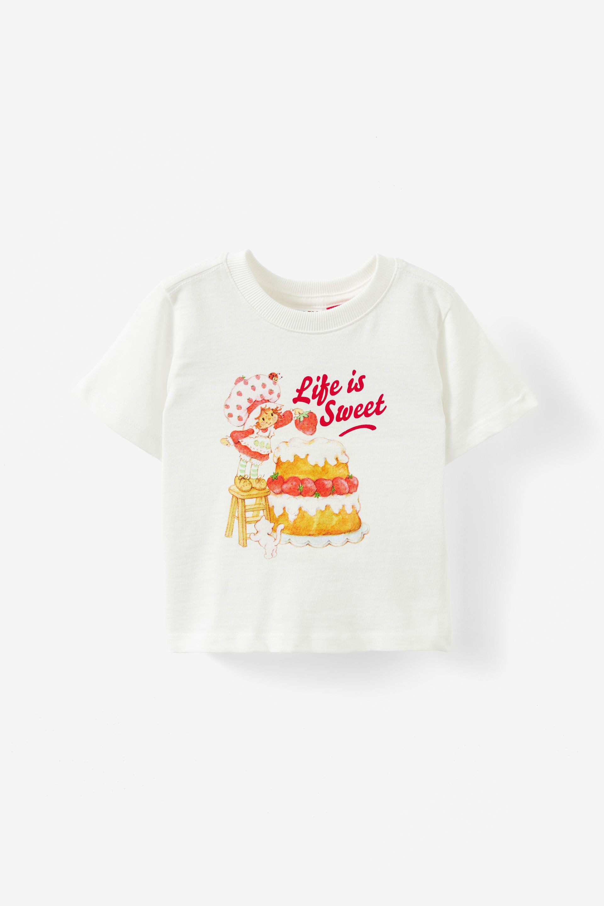 25443-strawberry-shortcake-short-sleeve-graphic-print-tee-lcn-ssc-vanilla-strawberry-shortcake-1.jpg
