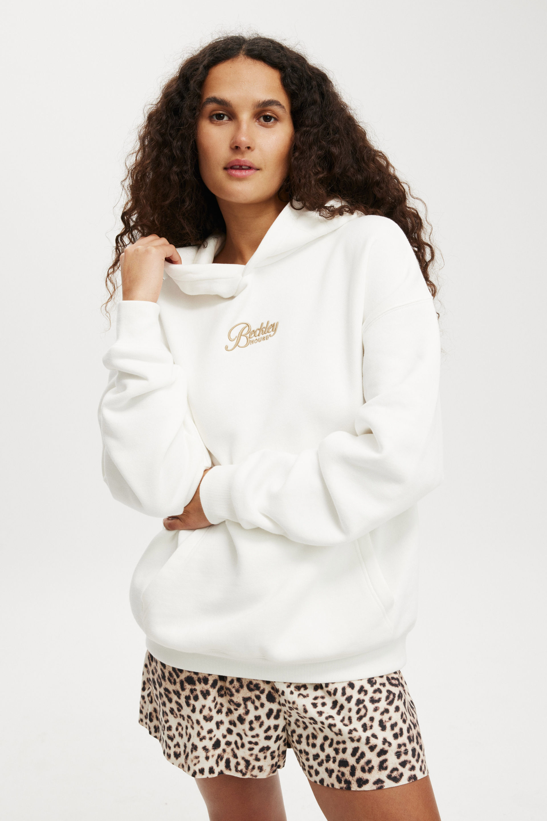 Graphic Fleece Hoodie beckley house/white