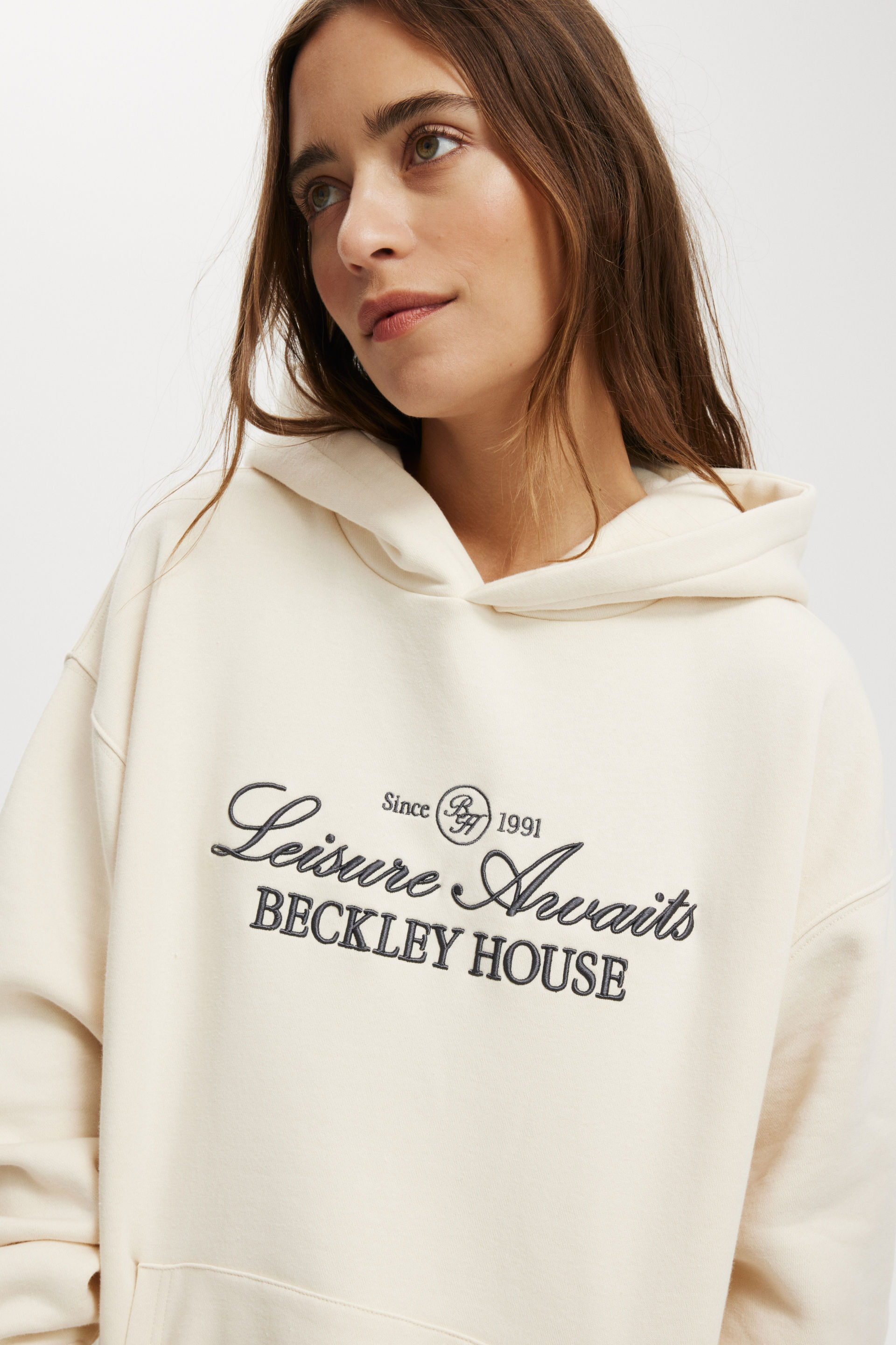 263-graphic-fleece-hoodie-leisure-awaits-cream-1.jpg