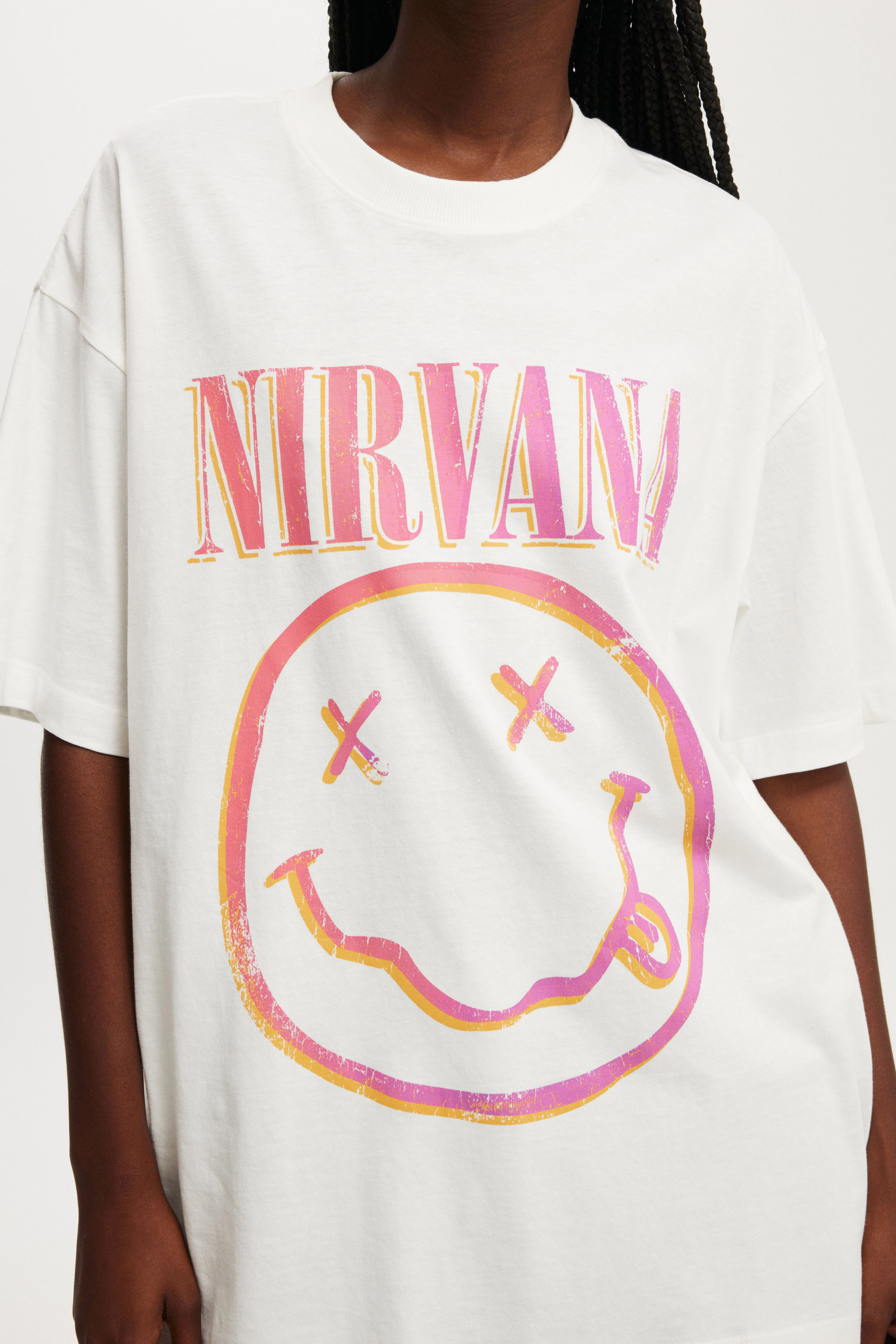 2776-nirvana-boxy-graphic-tee-lcn-mt-nirvana-smiley-vintage-white-1.jpg