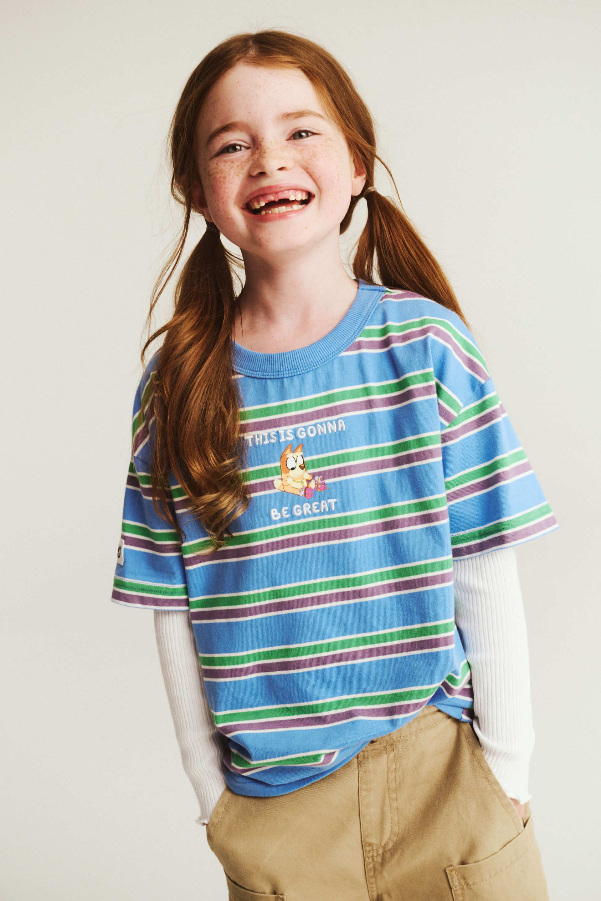 29063-bluey-drop-shoulder-short-sleeve-tee-lcn-blu-regatta-multi-stripe-bluey-1.jpg