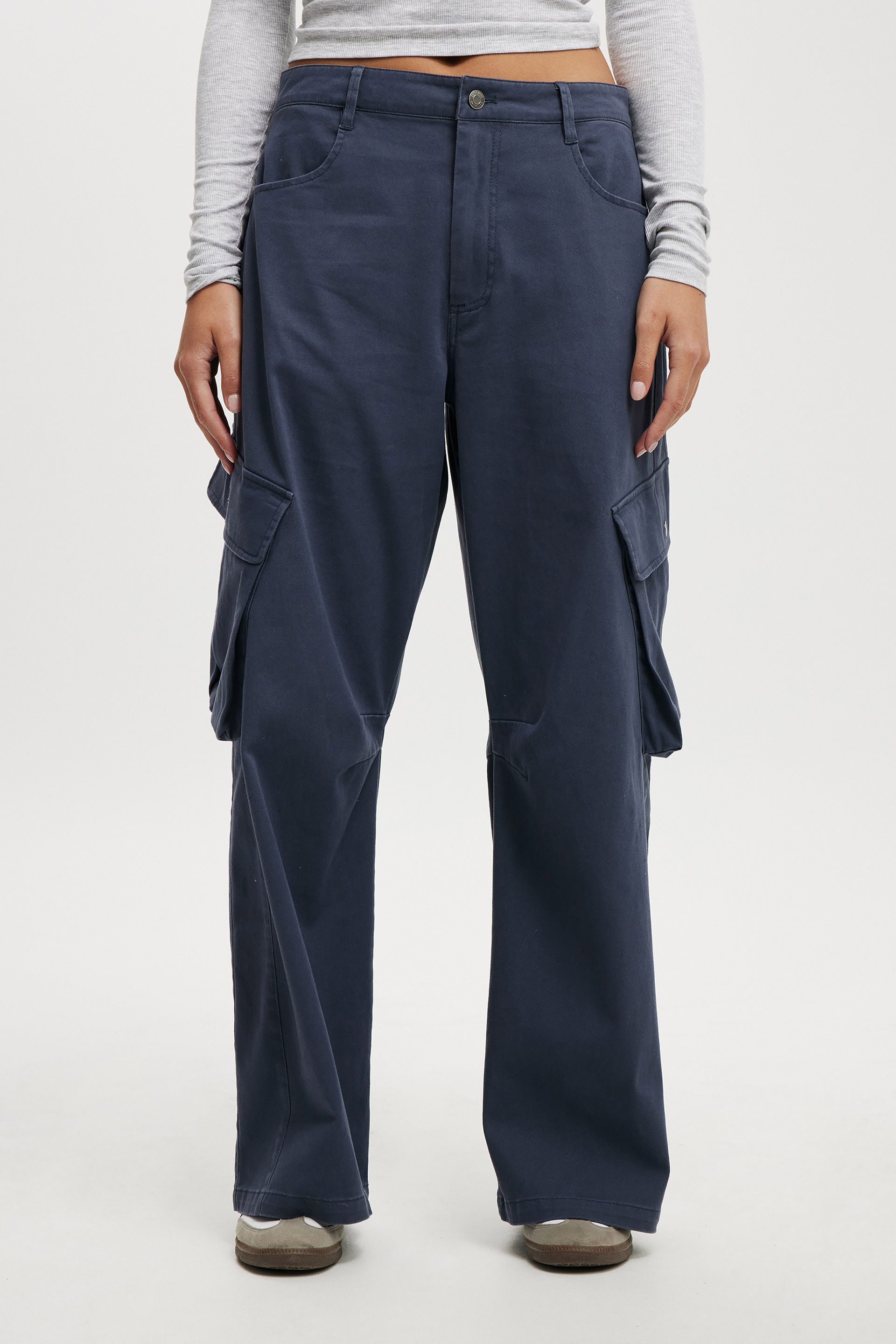2960-cody-baggy-cargo-pant-washed-blue-slate-1.jpg