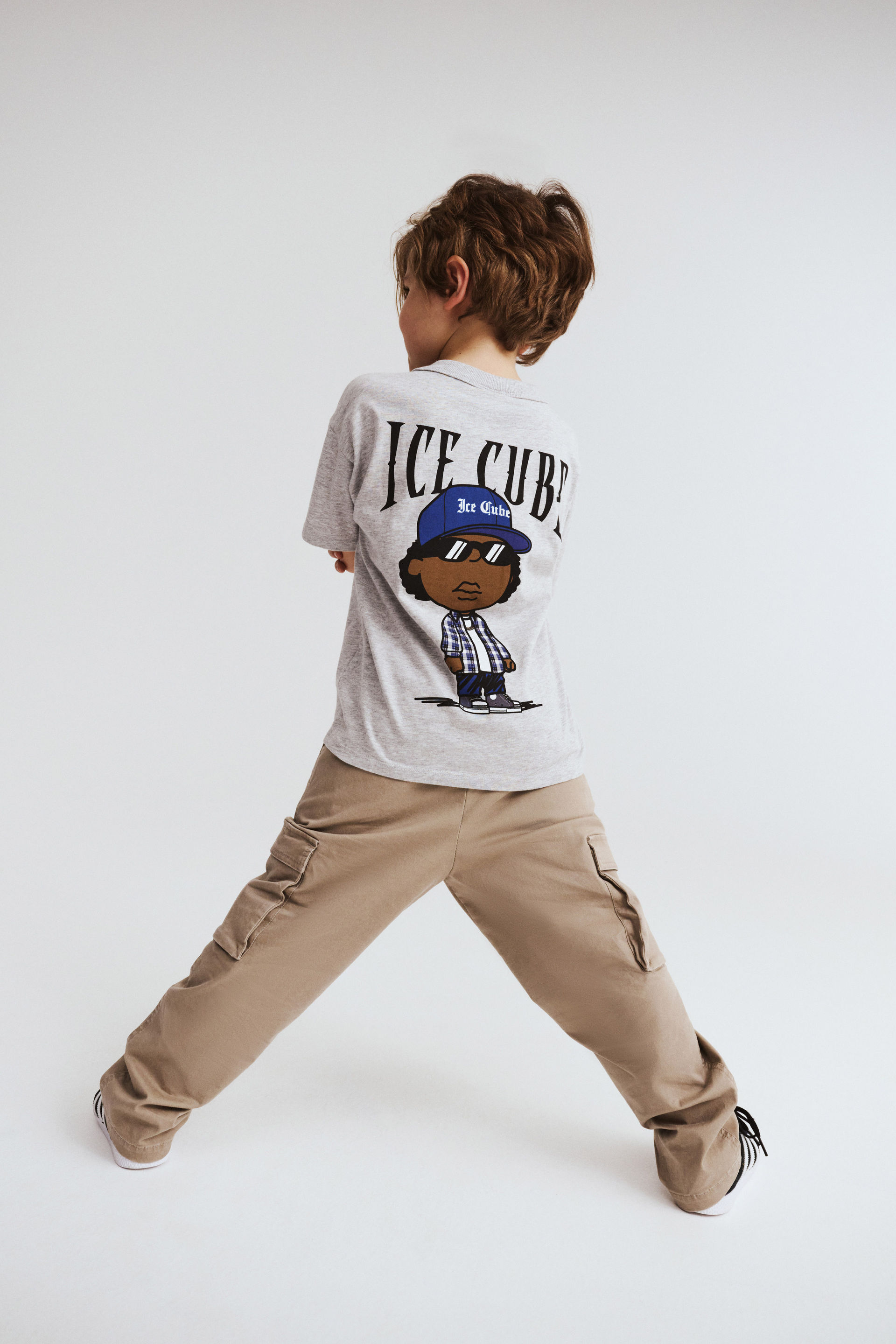 29888-ice-cube-drop-shoulder-short-sleeve-tee-lcn-mt-grey-marle-ice-cube-cartoon-1.jpg
