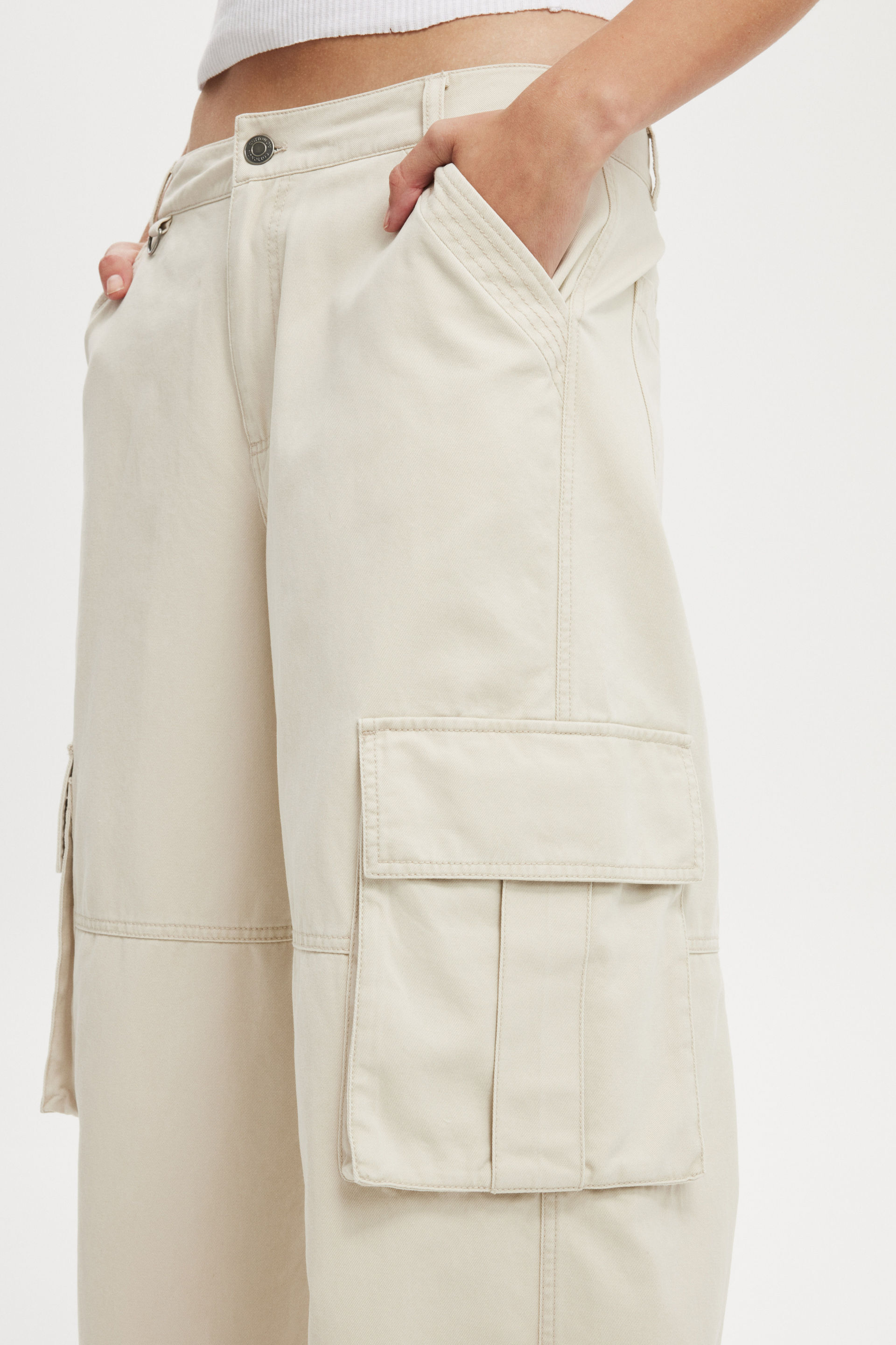 3049-benny-cargo-pant-washed-ecru-1.jpg