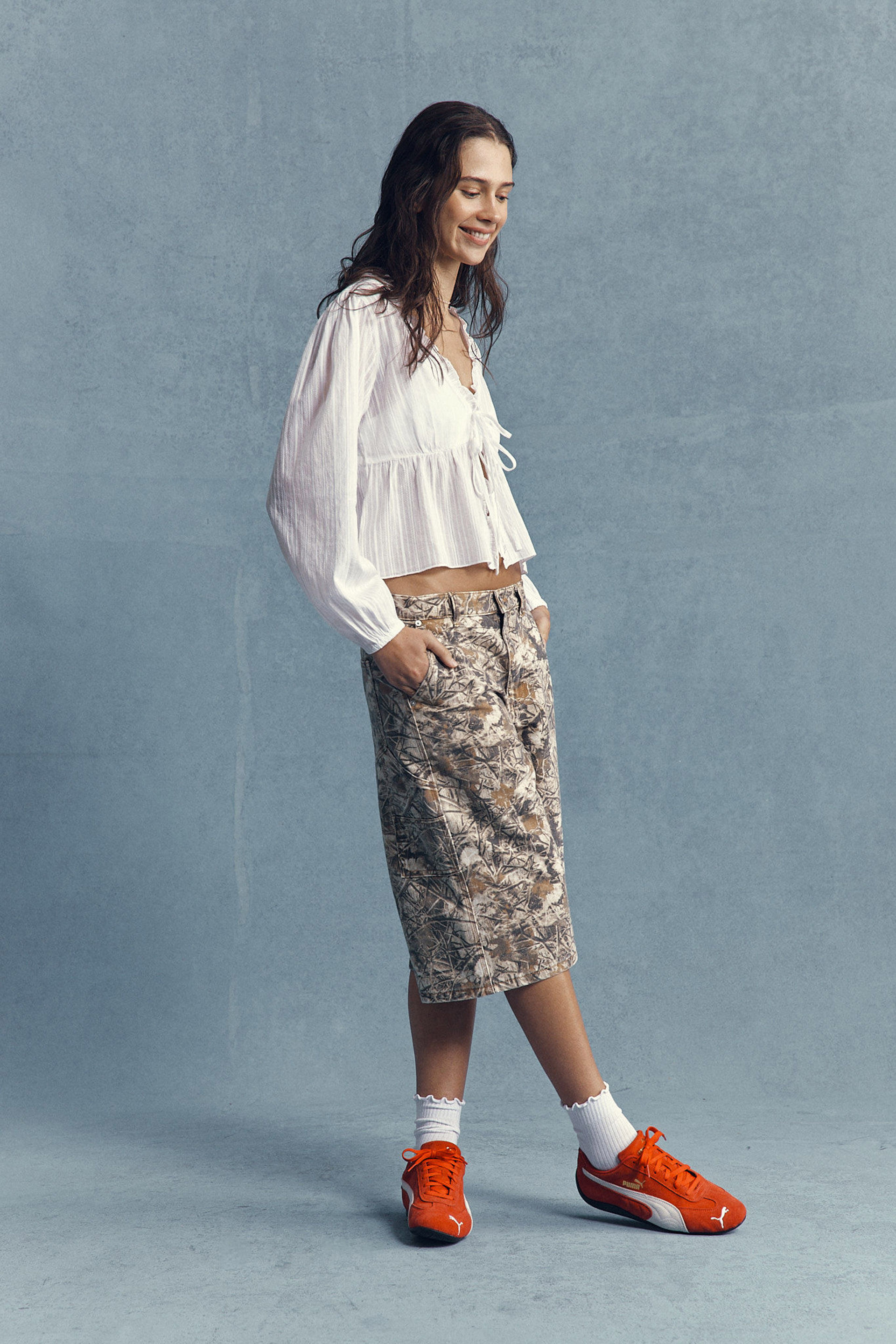 3244-91-baggy-denim-jort-camo-carpenter-1.jpg