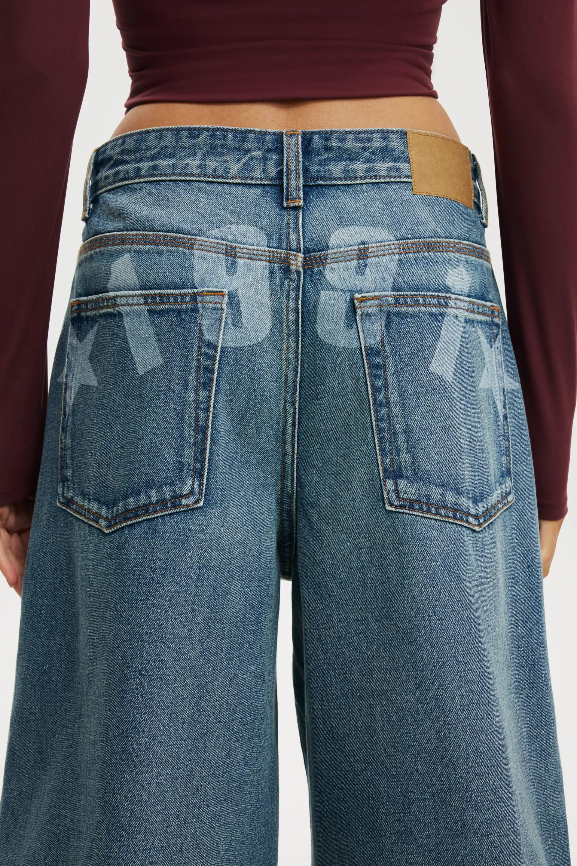 3310-91-baggy-denim-jort-1991-stars-len-blue-1.jpg